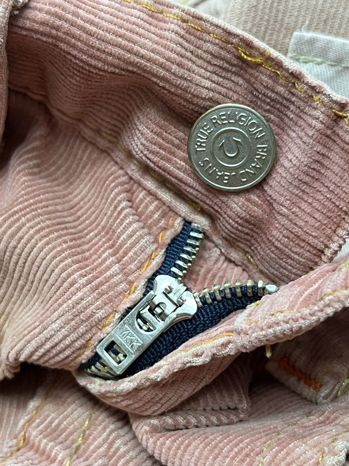 True Religion Vintage TRUE RELIGION JOEY Dusty Rose Corduroy Flare Pants Size US 31 - 6 Thumbnail
