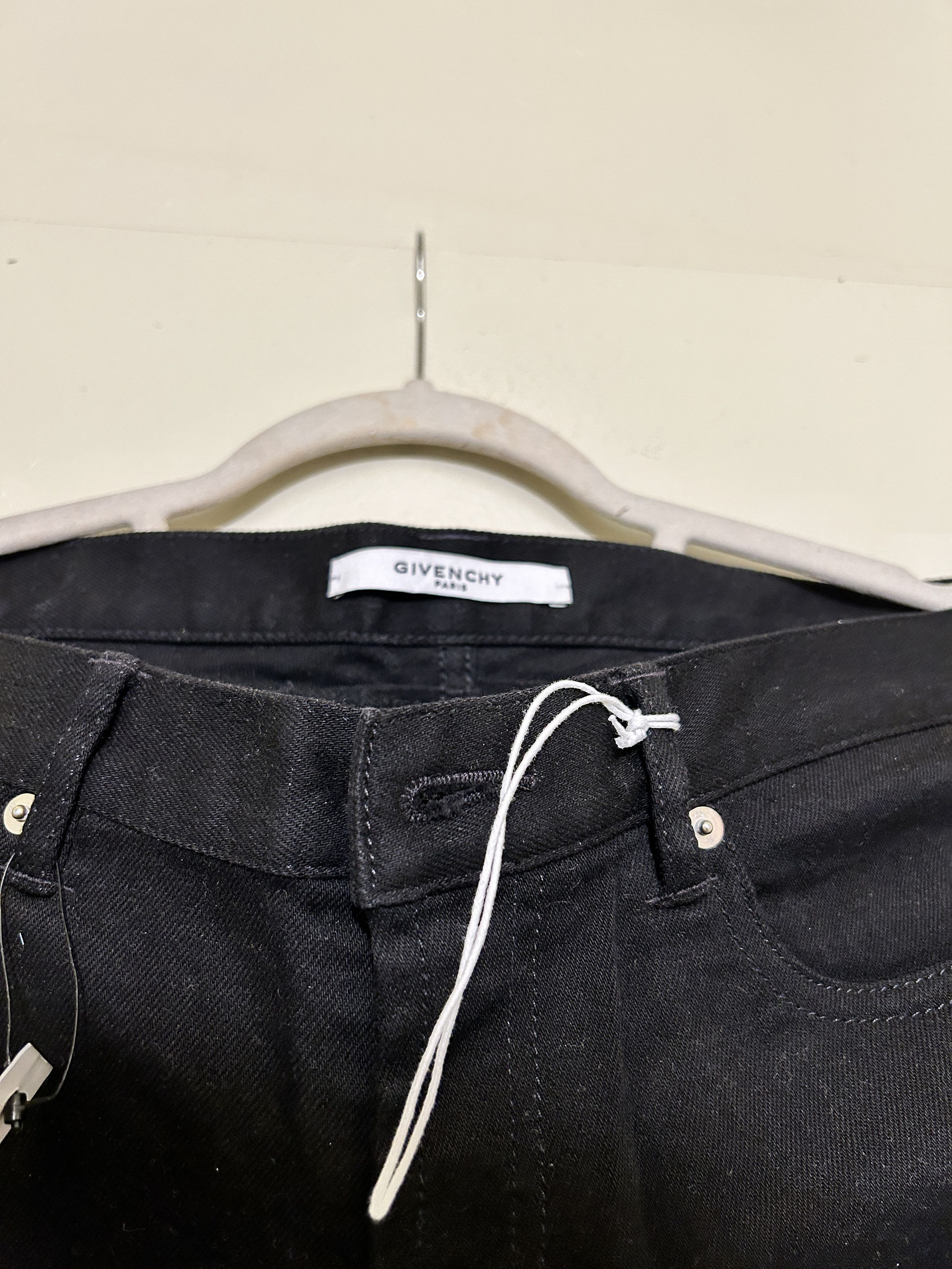 Givenchy Givenchy Distressed Denim Biker Skinny Jeans, Black Zipper Size US 34 / EU 50 - 4 Thumbnail