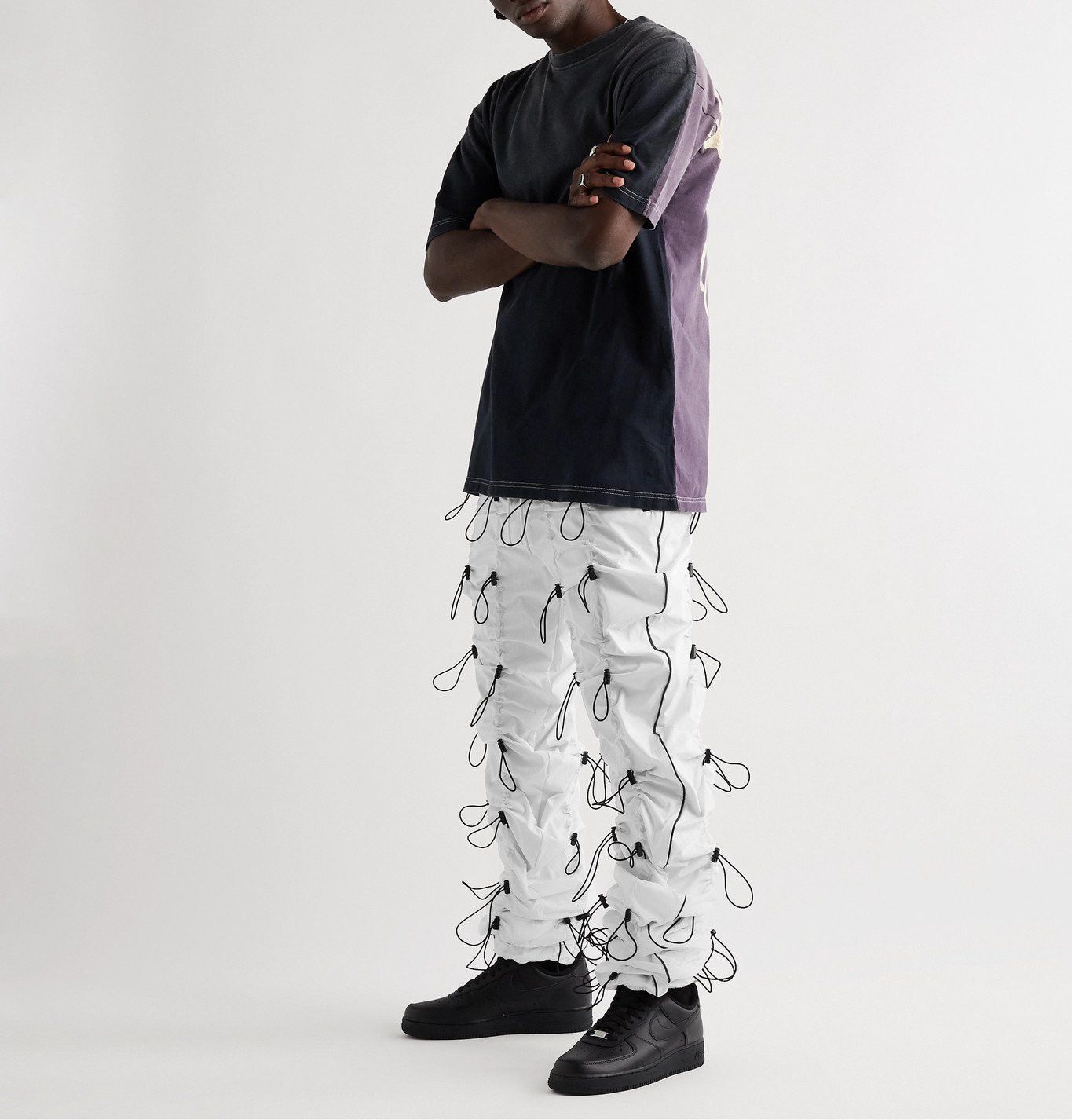 99%IS- GOBCHANG DRAWSTRINGS TOGGLED SHELL TROUSERS White bungee Size US 30 / EU 46 - 7 Thumbnail