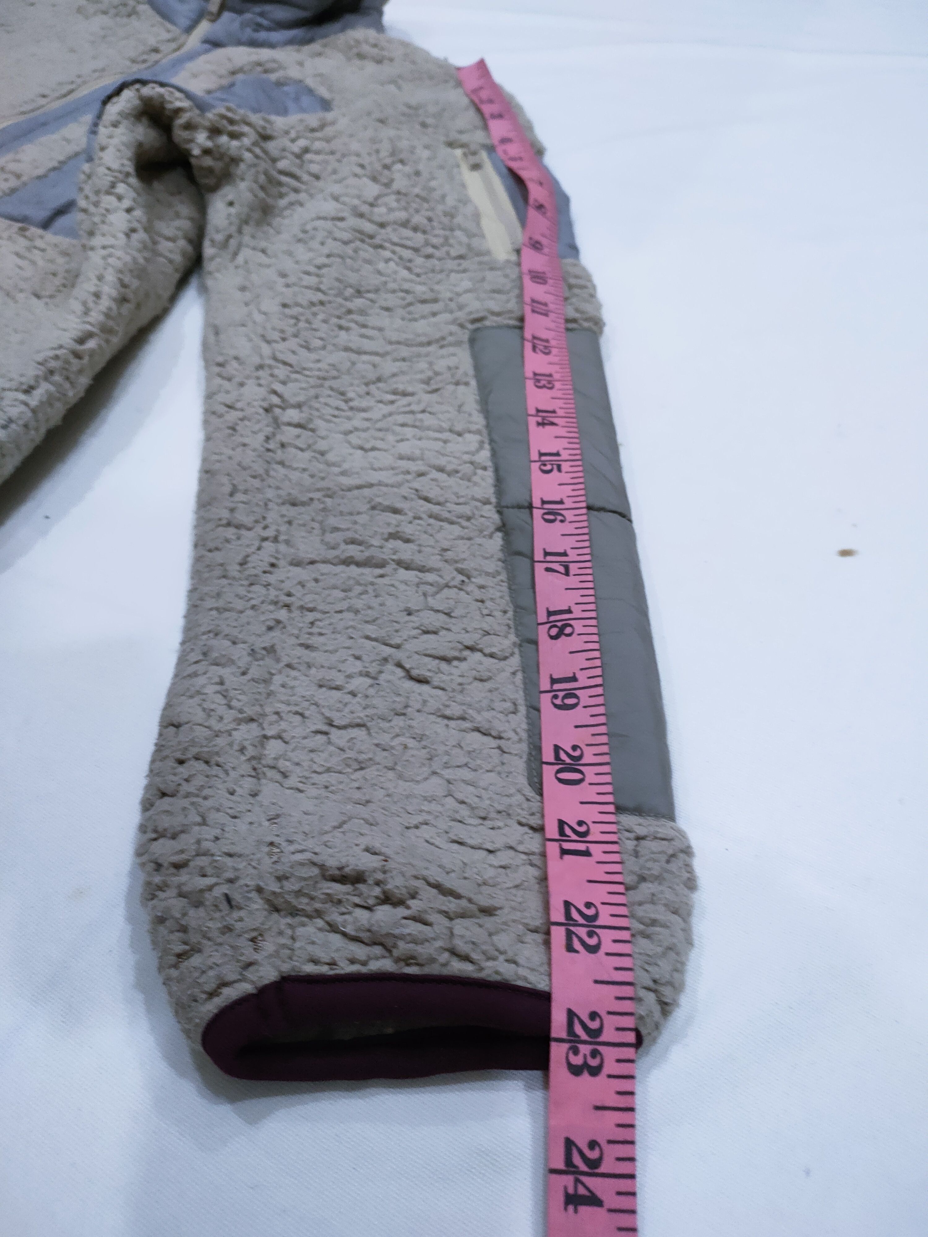 Jun Takahashi × Undercover × Uniqlo FLEECE JACKET SMALL Size US S / EU 44-46 / 1 - 7 Thumbnail