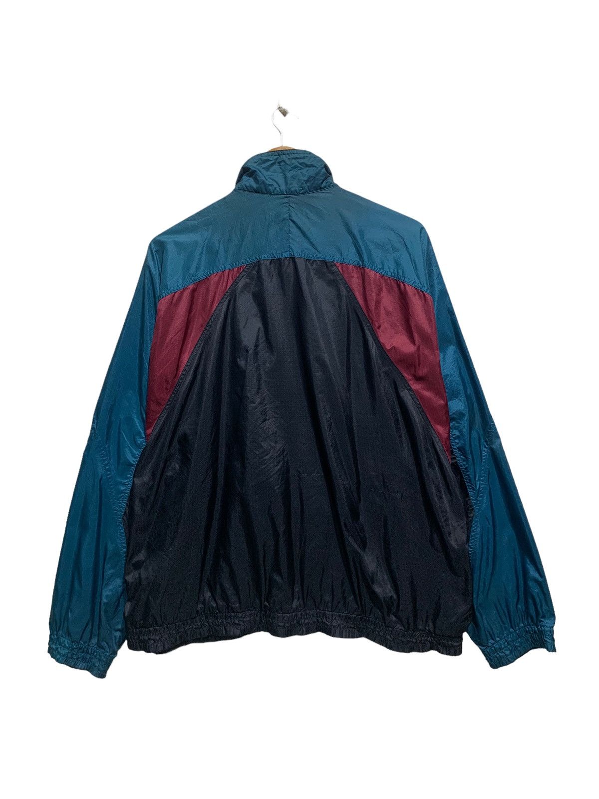 Nike 🔥VTG NIKE 90S NYLON LIGHT JACKETS Size US L / EU 52-54 / 3 - 5 Thumbnail