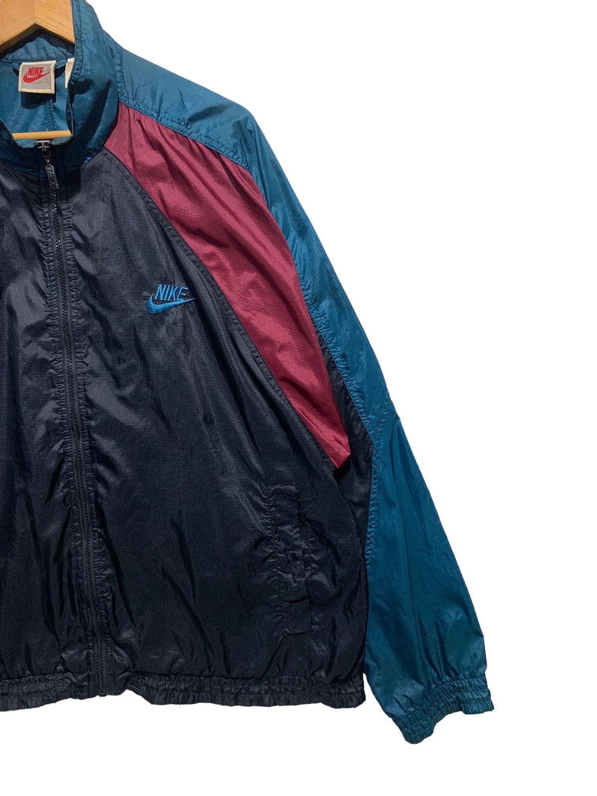 Nike 🔥VTG NIKE 90S NYLON LIGHT JACKETS Size US L / EU 52-54 / 3 - 3 Thumbnail