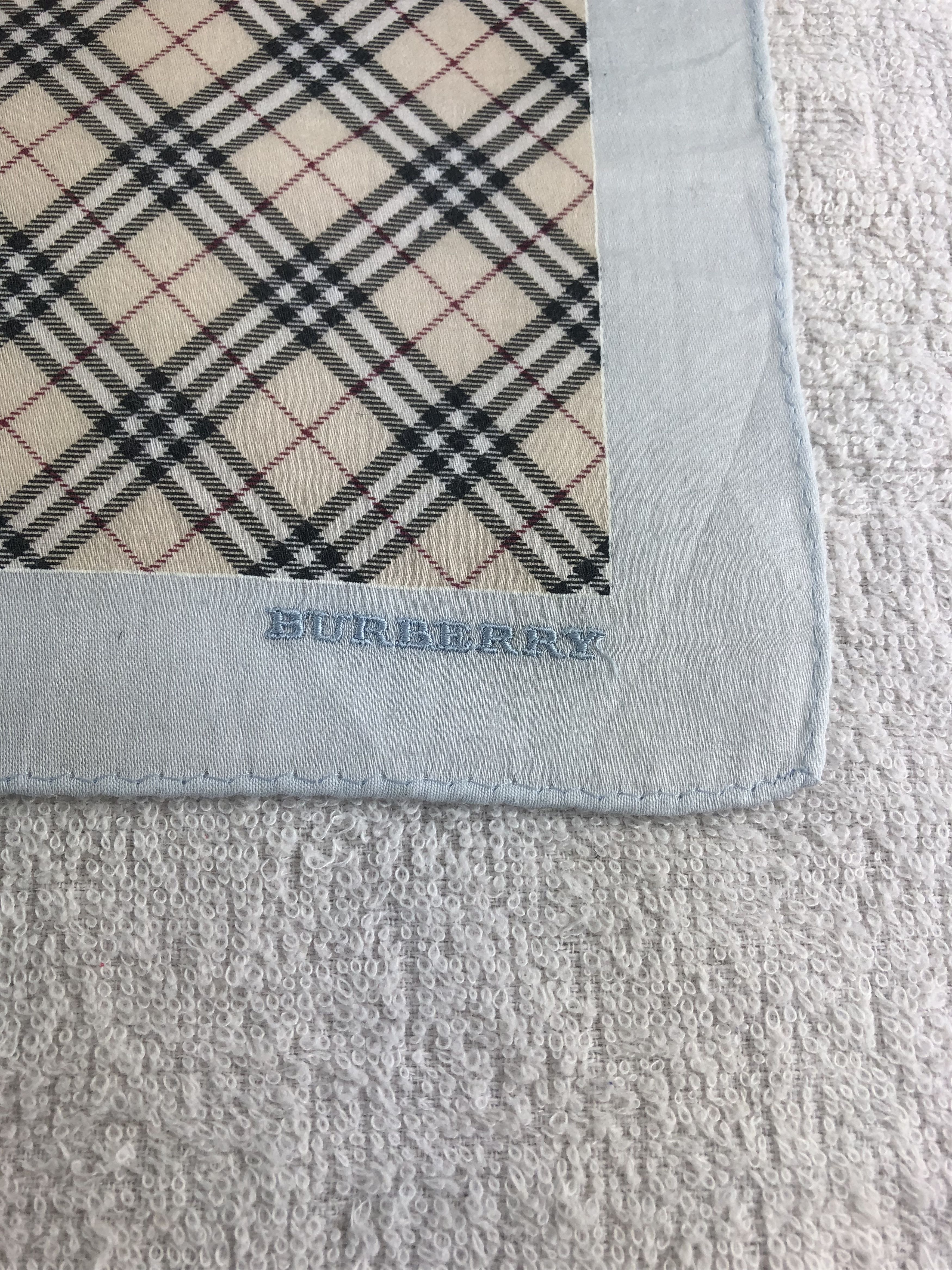 Burberry Burberry Mini Handkerchief / Bandana / Neckerchief C121 Size ONE SIZE - 5 Thumbnail