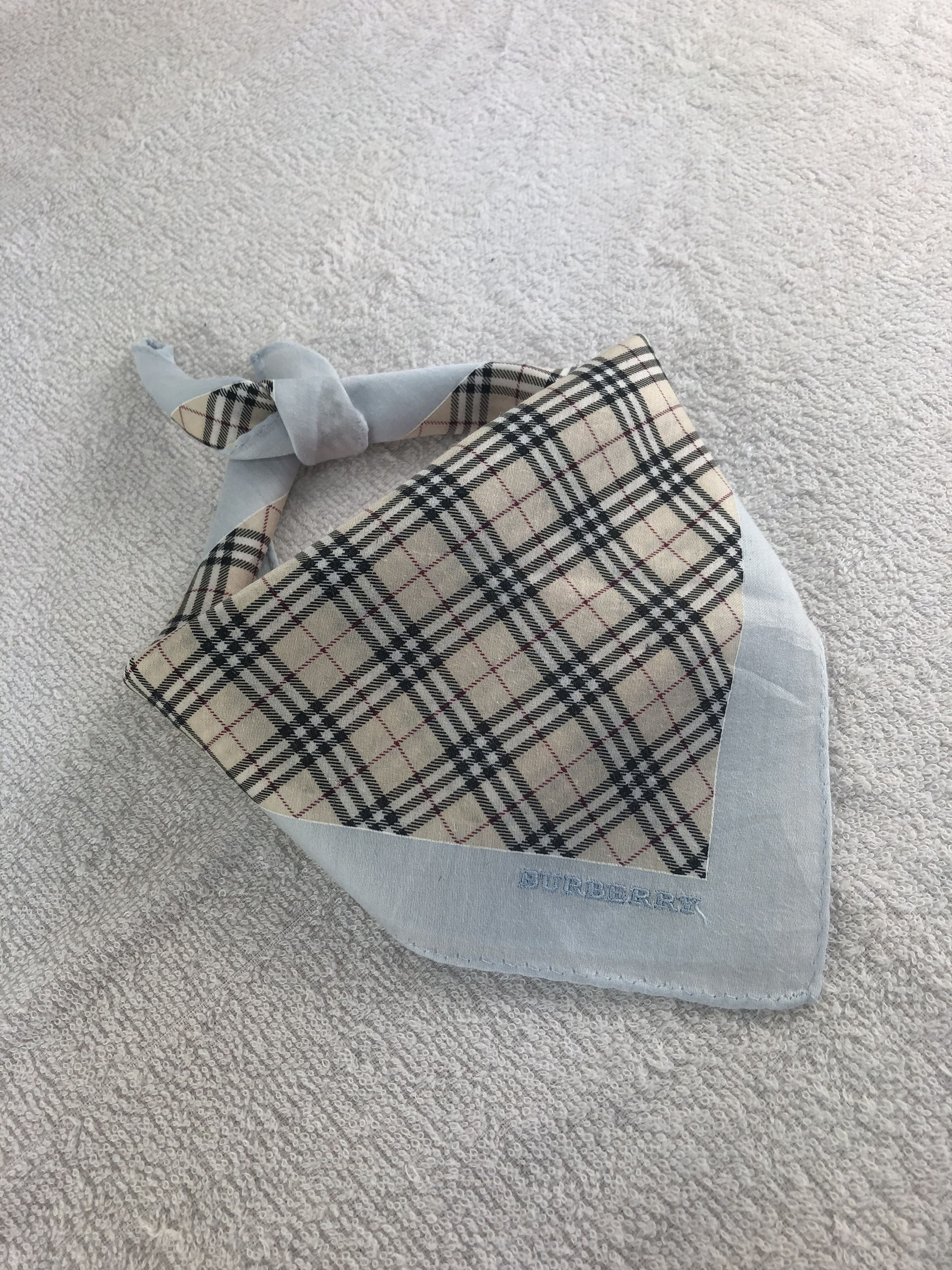 Burberry Burberry Mini Handkerchief / Bandana / Neckerchief C121 Size ONE SIZE - 2 Thumbnail