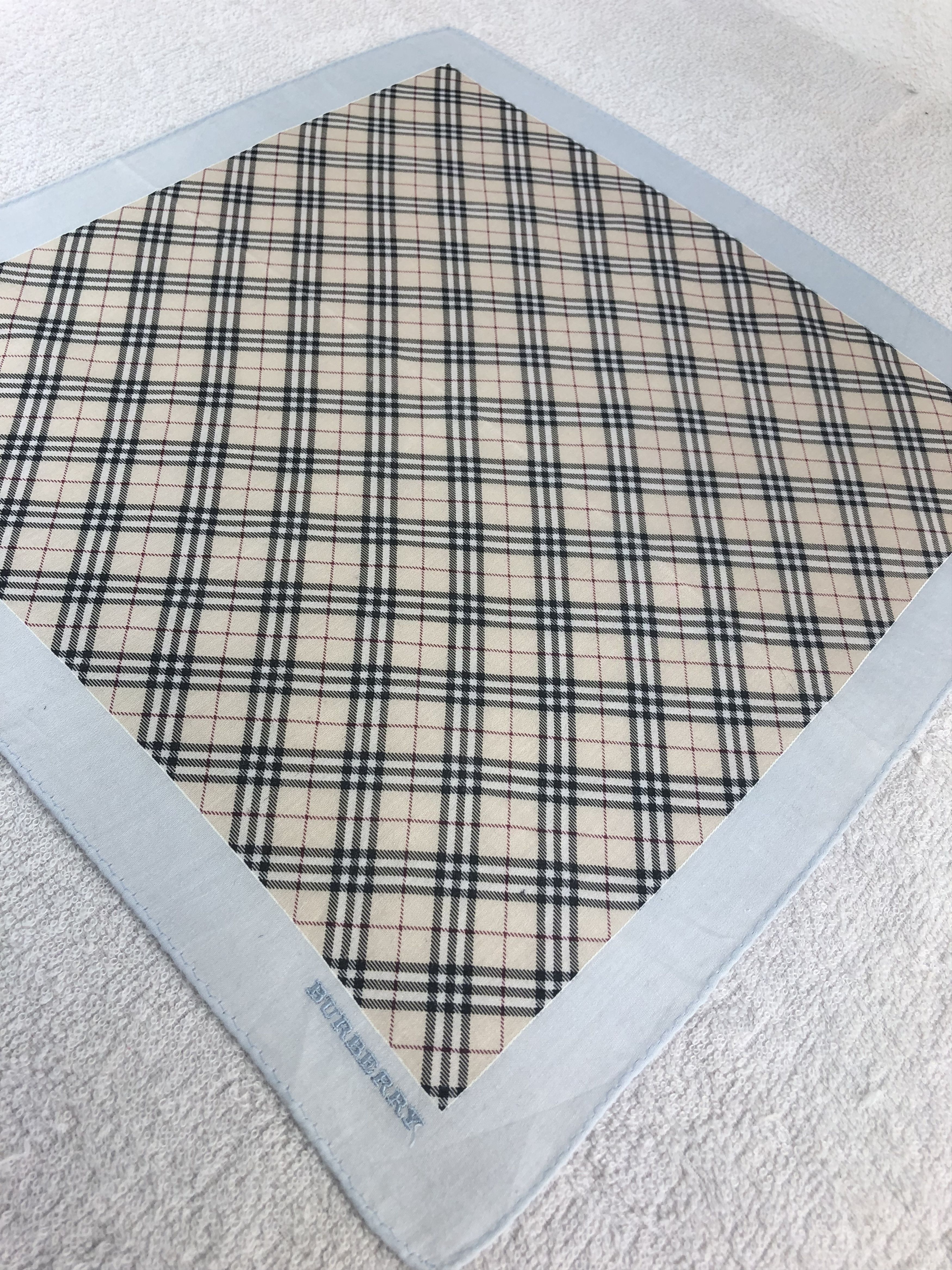 Burberry Burberry Mini Handkerchief / Bandana / Neckerchief C121 Size ONE SIZE - 4 Thumbnail