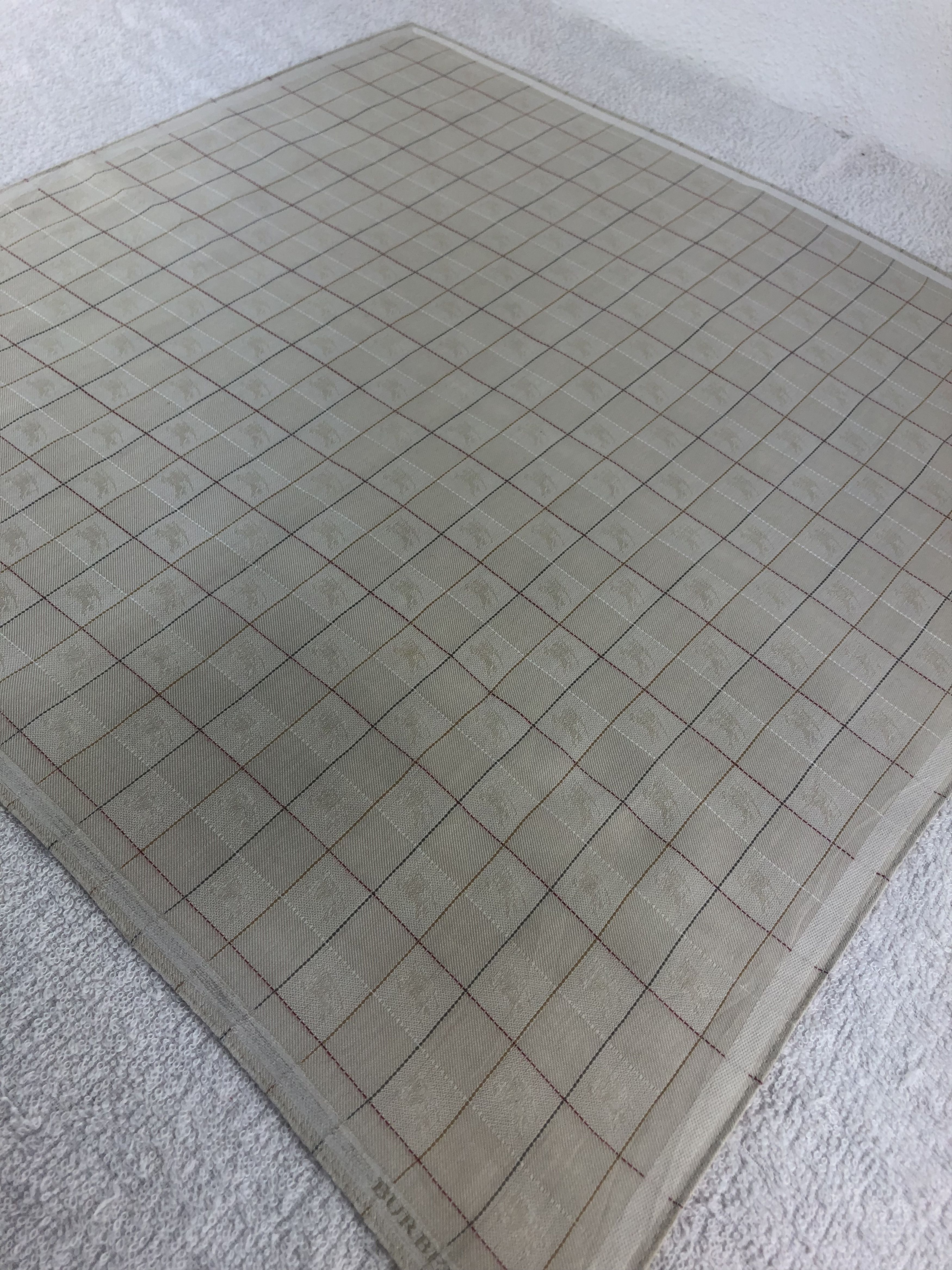 Burberry Burberry Handkerchief / Bandana / Neckerchief C119 Size ONE SIZE - 4 Thumbnail