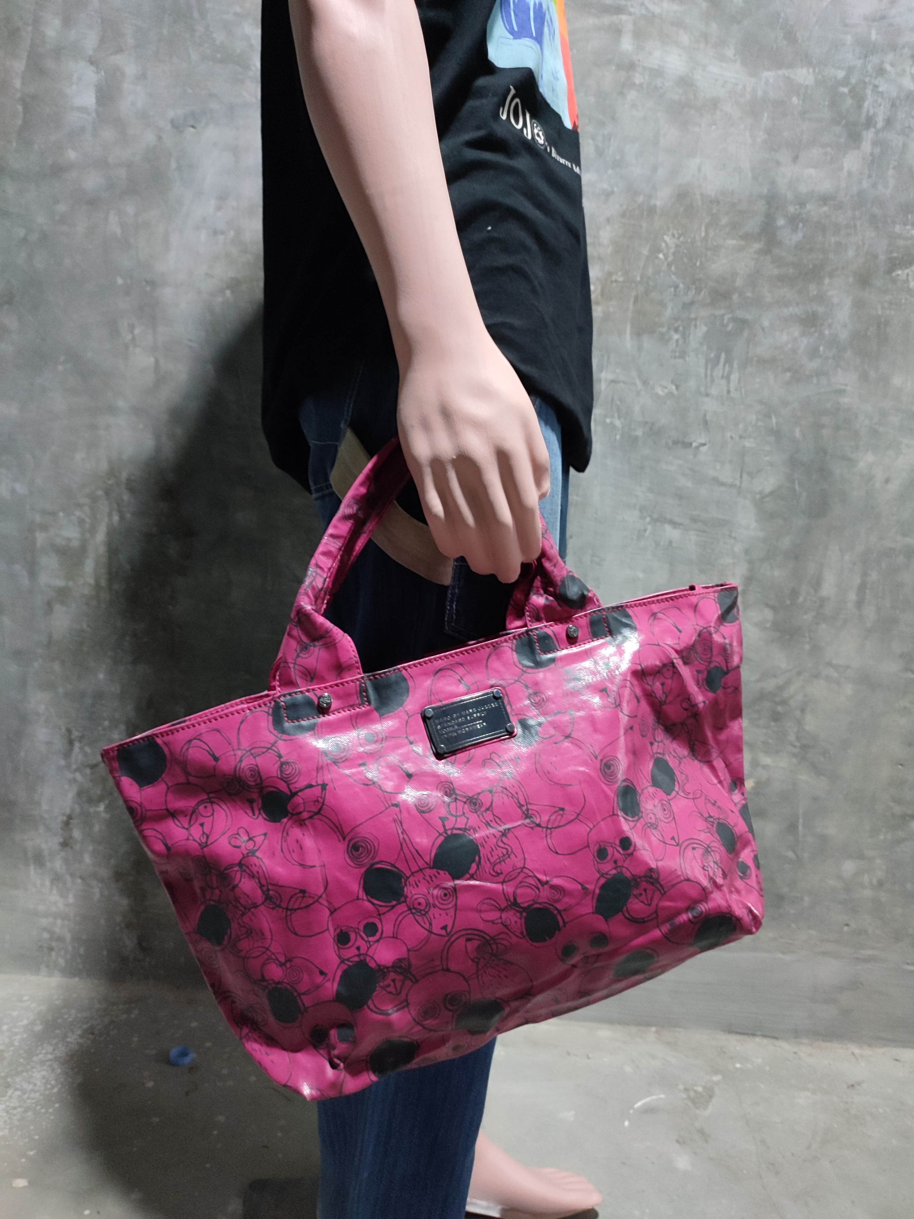 Marc Jacobs × Marc by Marc Jacobs Marc By Marc Jacob Fullprint Pink Mouse Cartoon Tote bag Size ONE SIZE - 2 Thumbnail
