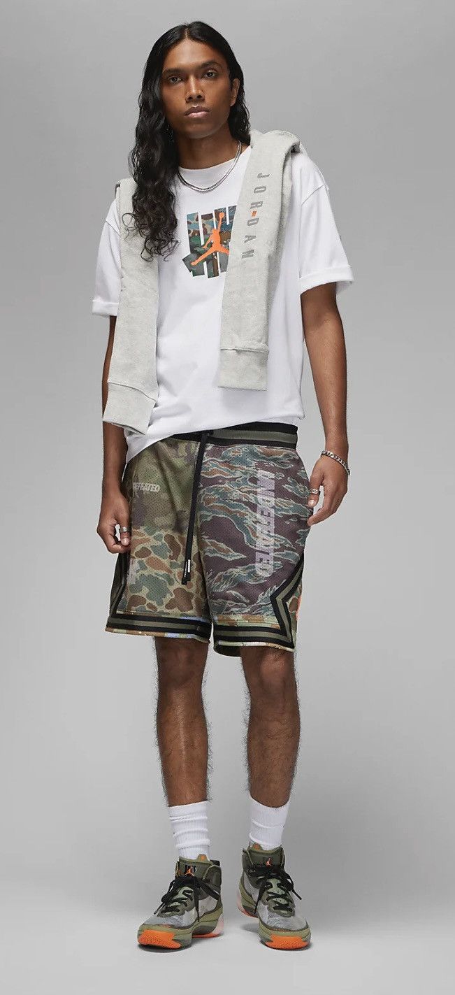 Nike UNDEFEATED X JORDAN BASKETBALL SHORT - TWILIGHT MARSH | Grailed