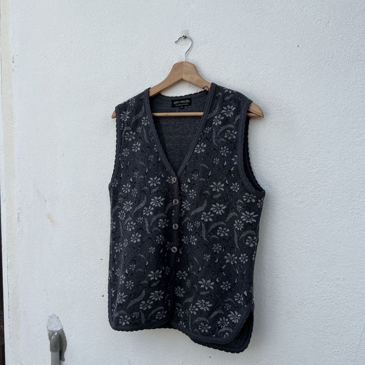 Japanese Brand RARE DESIGN FLOWER FULL PRINT GEN MODA TANK TOP VEST Size US M / EU 48-50 / 2 - 2 Thumbnail
