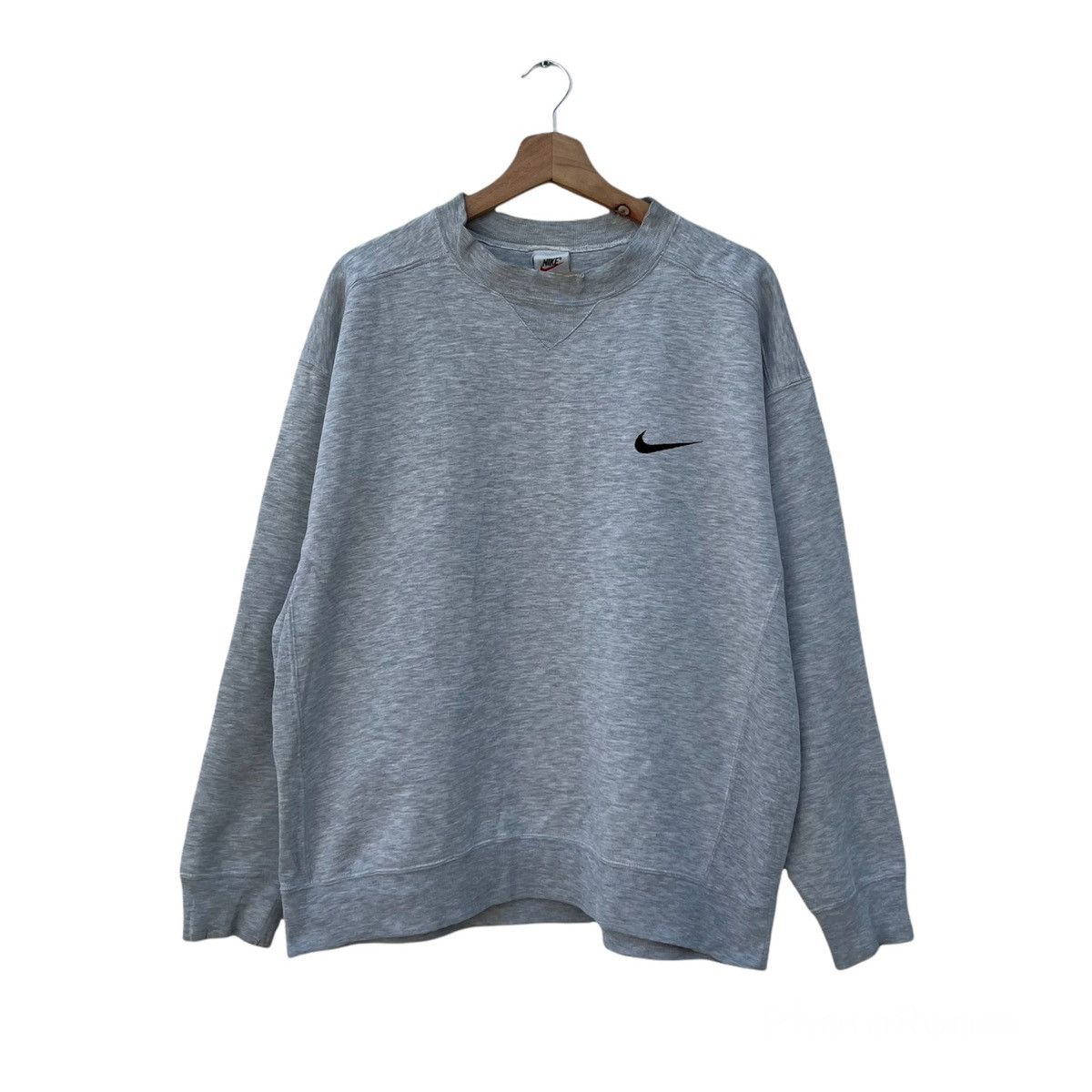 Nike VINTAGE NIKE SMALL SWOOSH SWEATSHIRT Size US L / EU 52-54 / 3 - 1 Thumbnail