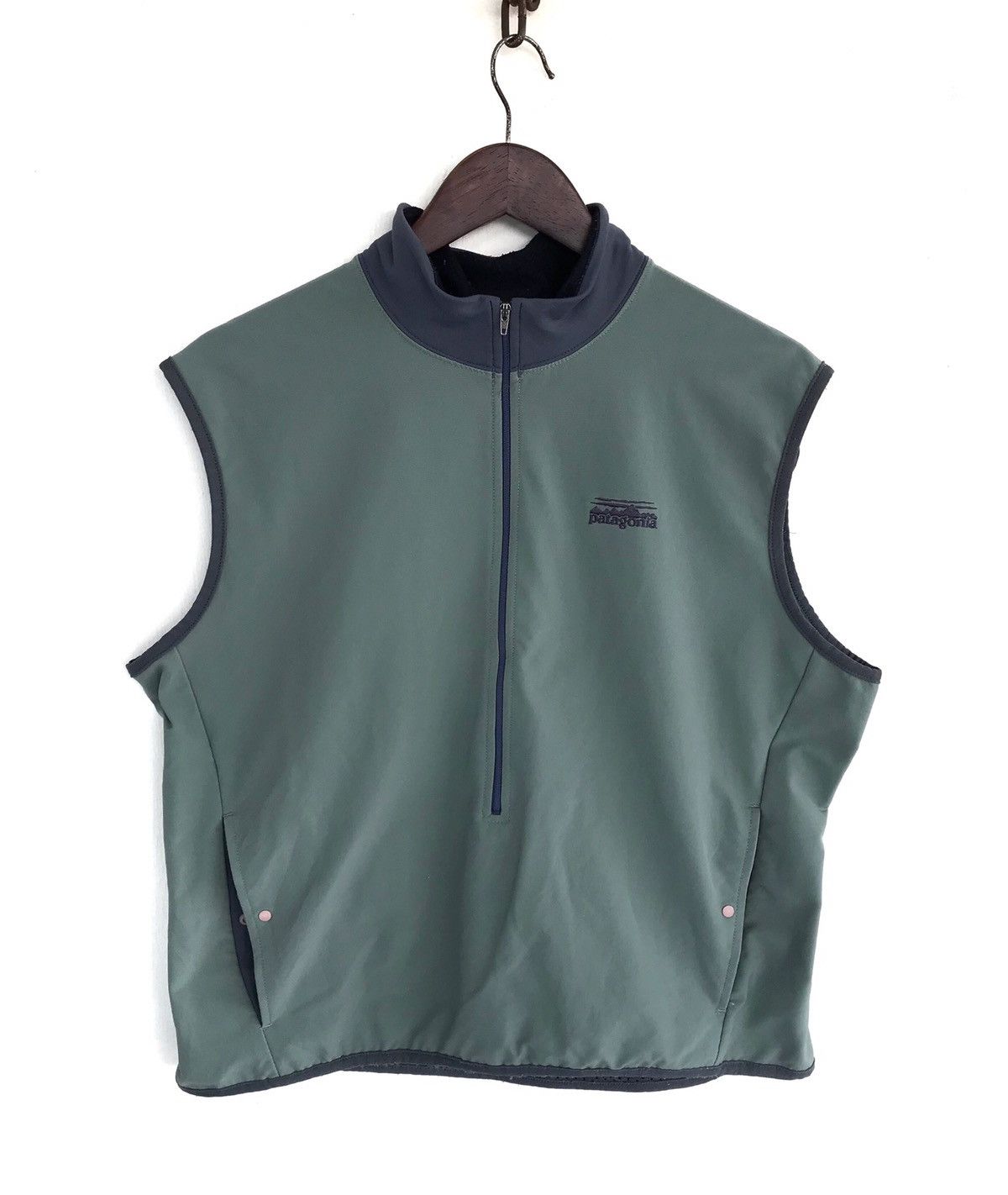 Patagonia Patagonia Vest Outwear Jacket ( broken pocket snap button ) Size US S / EU 44-46 / 1 - 1 Thumbnail