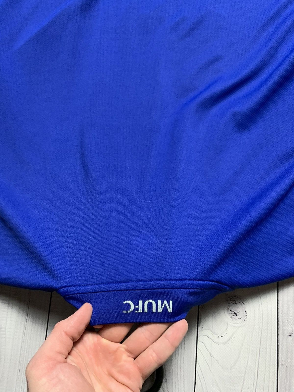 Nike Vintage Manchester United Nike soccer jersey blue size L Size US L / EU 52-54 / 3 - 8 Thumbnail