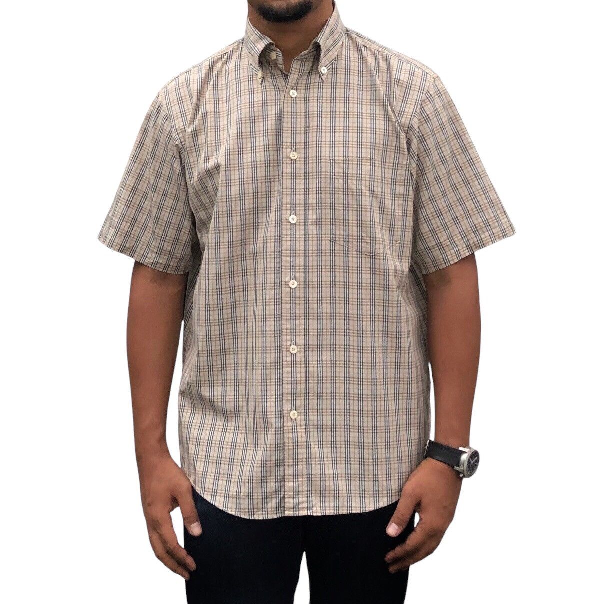 Burberry Burberry London Novacheck Short Sleeve Shirt Made In Japan Size US L / EU 52-54 / 3 - 1 Thumbnail