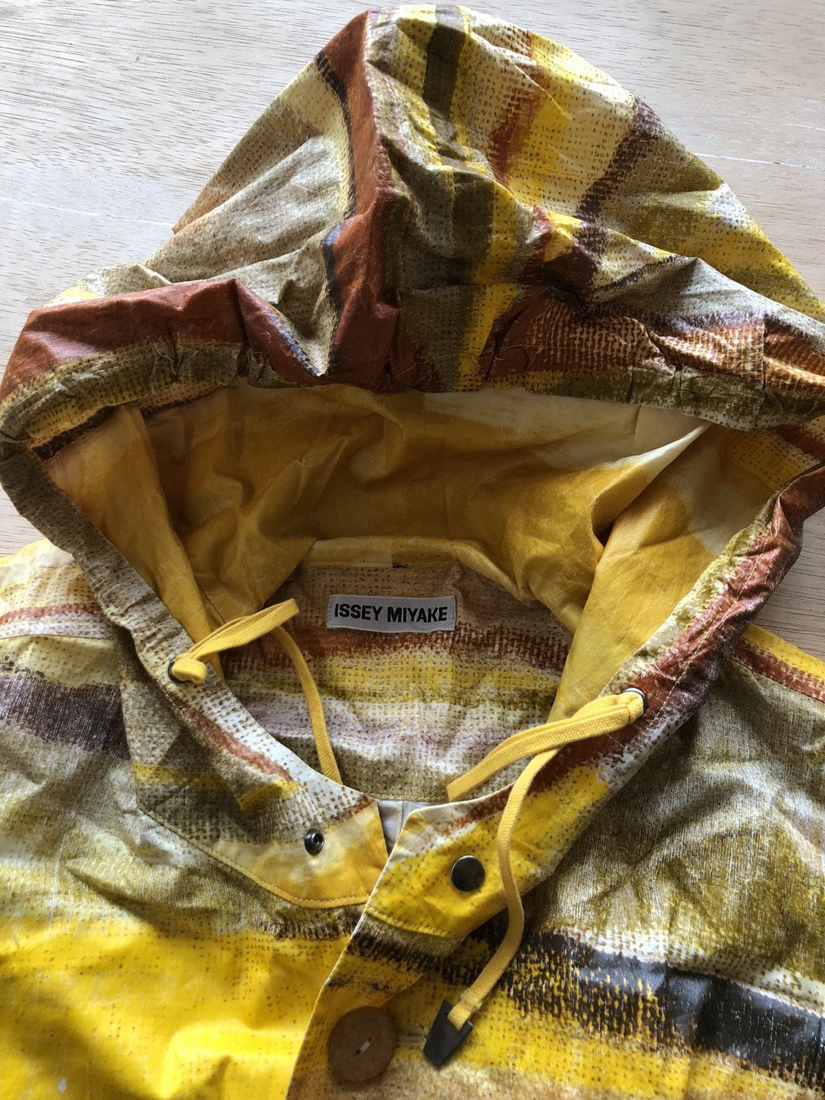 Issey Miyake 1990s Issey Miyake Abstract Print Folded Long Jacket Size US L / EU 52-54 / 3 - 19 Thumbnail