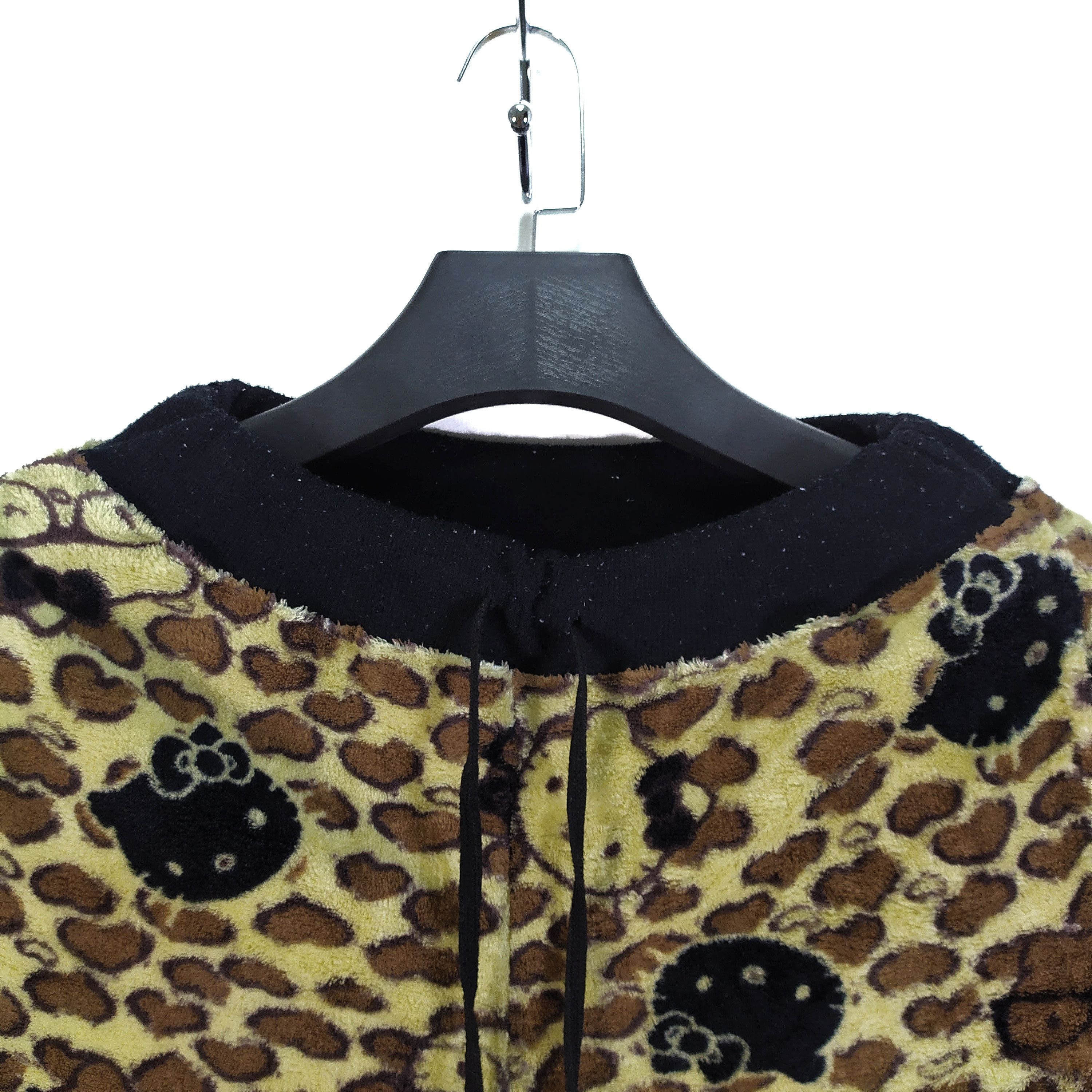 Japanese Brand HELLO KITTY Fullprint Hooded Fleece Sets #68-004 Size M / US 6-8 / IT 42-44 - 11 Thumbnail
