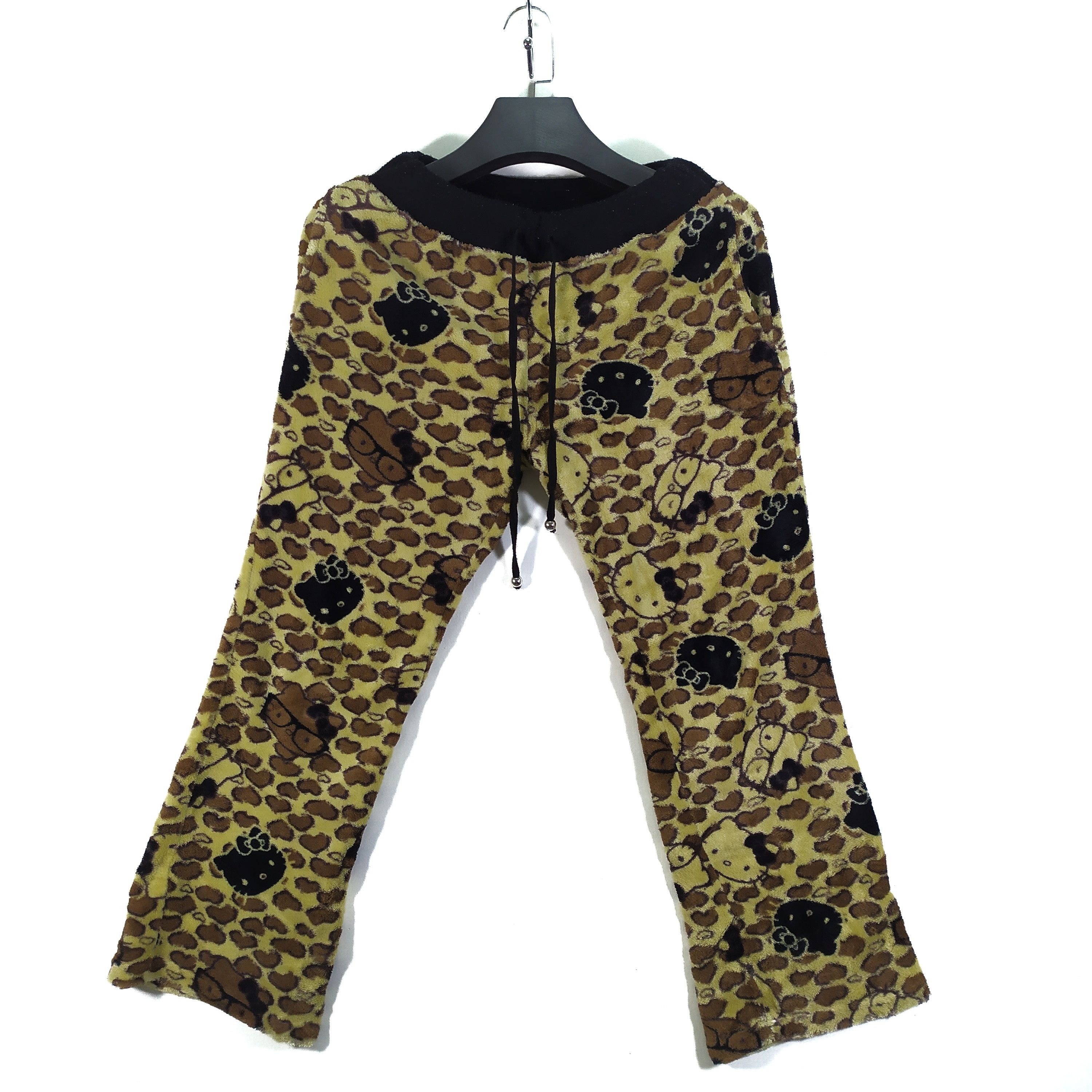 Japanese Brand HELLO KITTY Fullprint Hooded Fleece Sets #68-004 Size M / US 6-8 / IT 42-44 - 10 Thumbnail