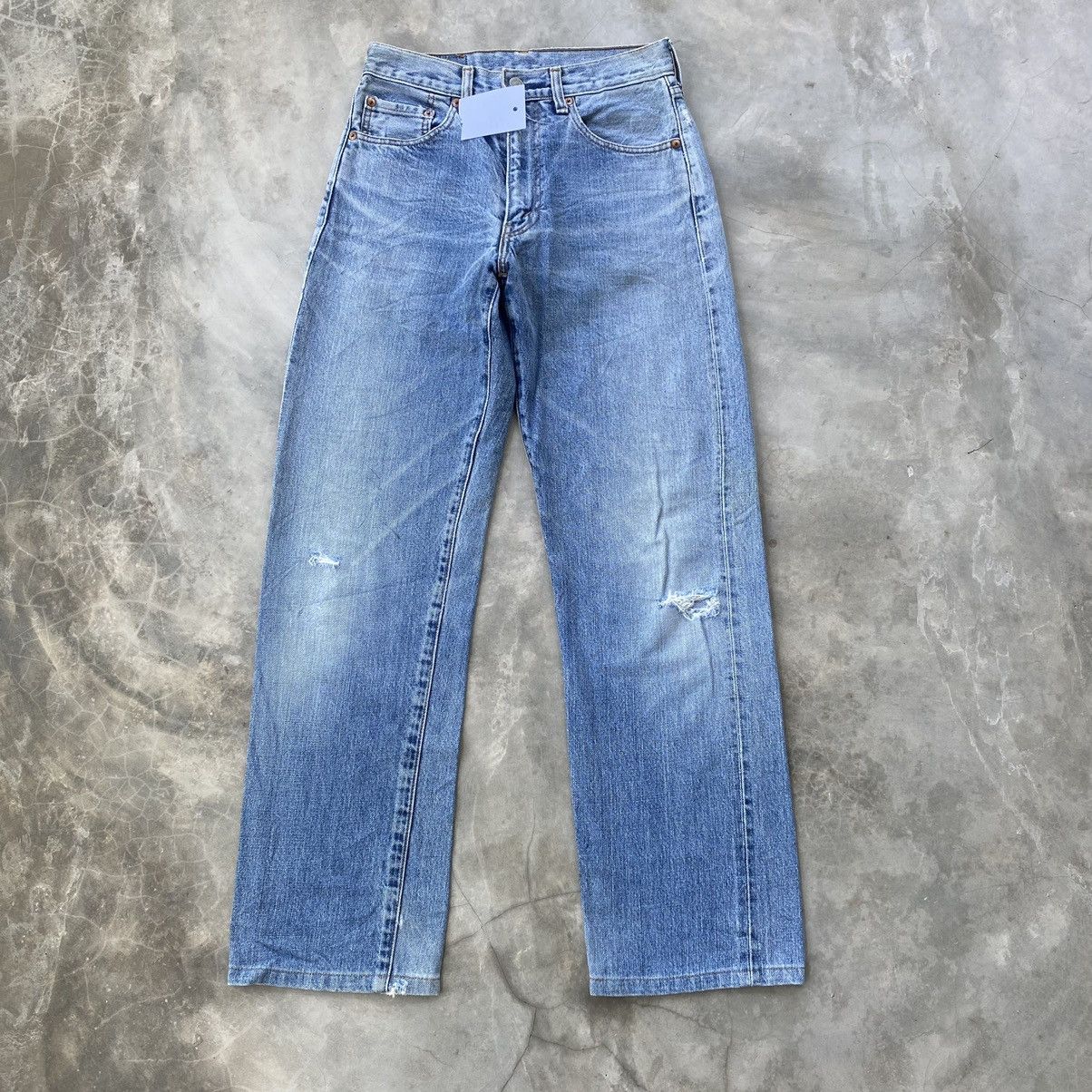 Vintage 90s Levis 502 big E Selvedge jeans distressed denim