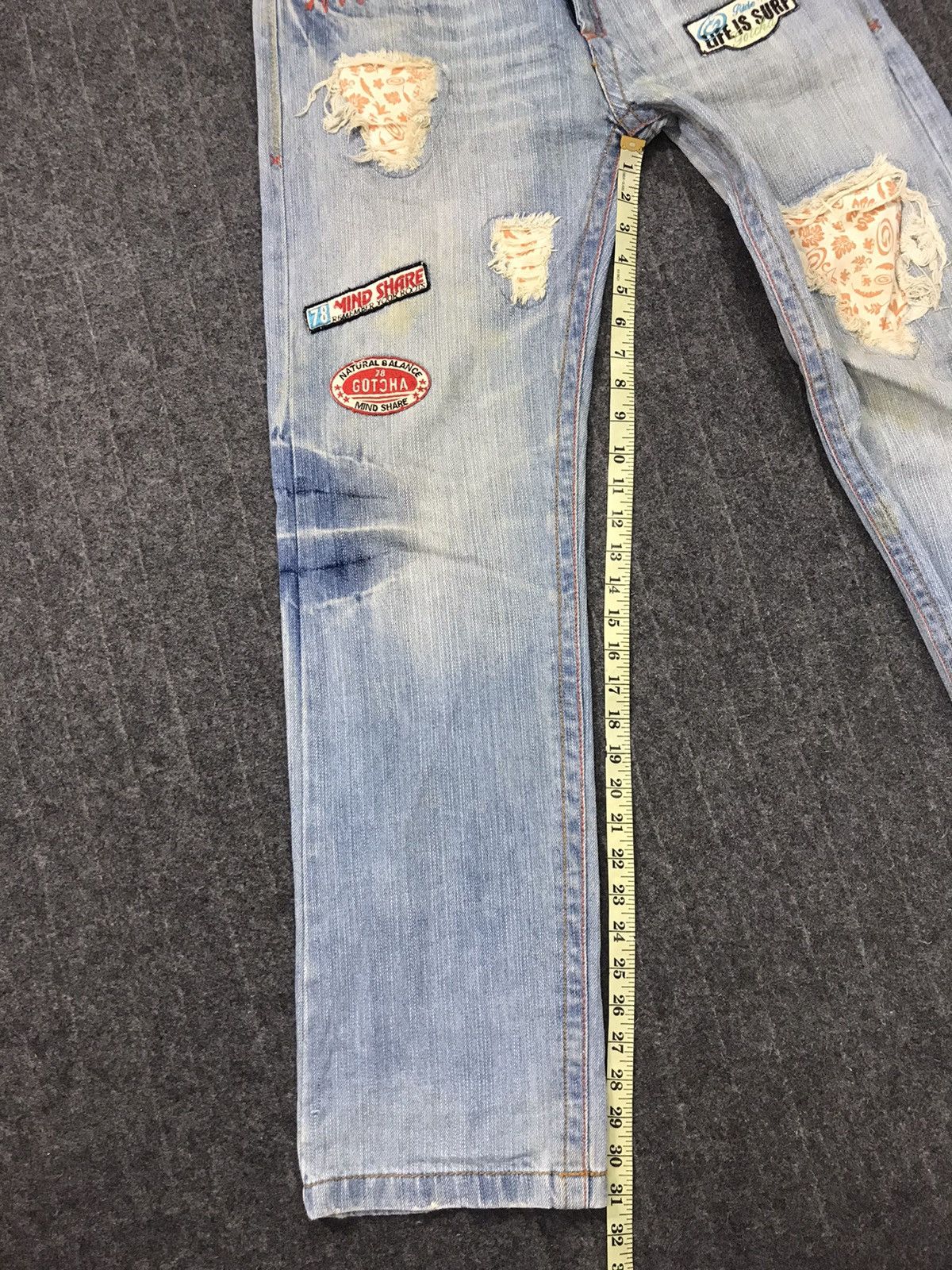 Gotcha × Vintage Vintage Gotcha Surf International Patchwork Logo Size 32 Size US 32 / EU 48 - 12 Thumbnail