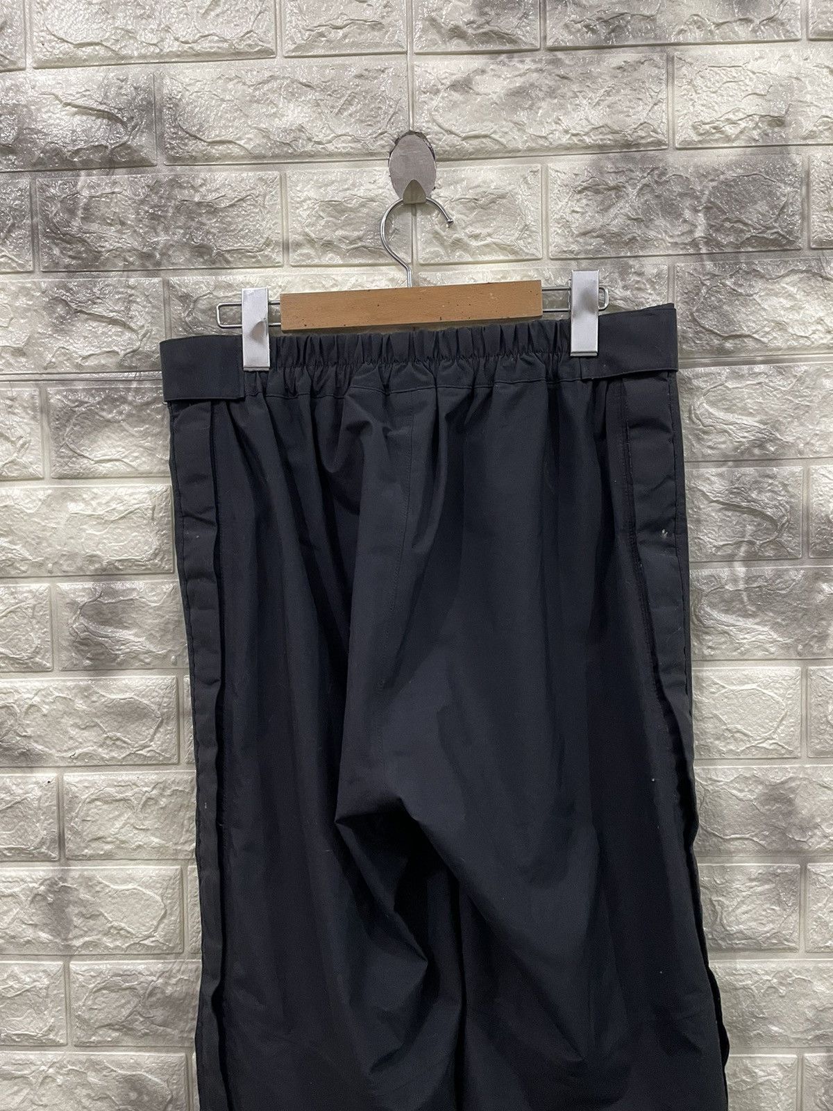 Goretex × The North Face THE NORTH FACE x GORETEX SUMMIT PANTS Size US 34 / EU 50 - 4 Thumbnail