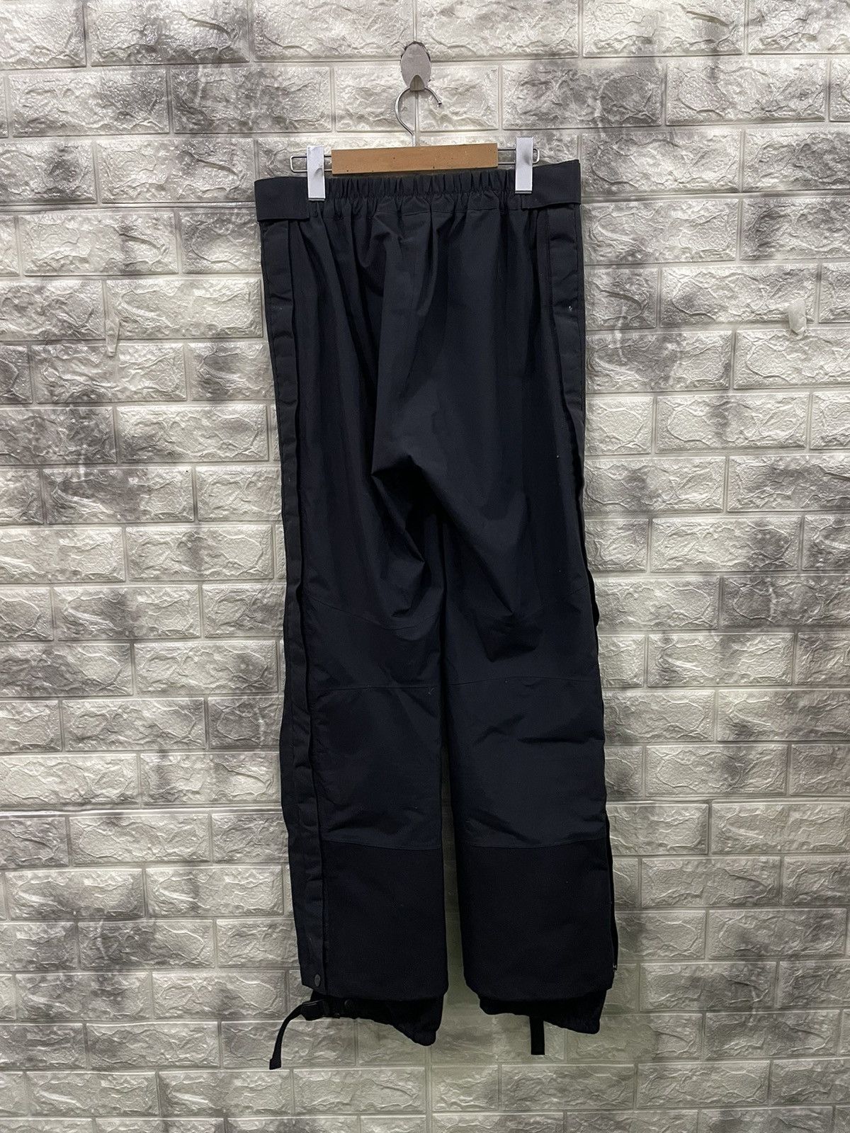 Goretex × The North Face THE NORTH FACE x GORETEX SUMMIT PANTS Size US 34 / EU 50 - 3 Thumbnail