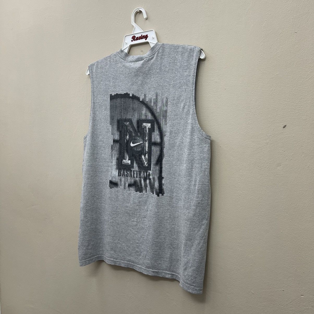 Vintage Vintage 90s Nike Basketball Middle Logo Nice! Size US M / EU 48-50 / 2 - 4 Thumbnail