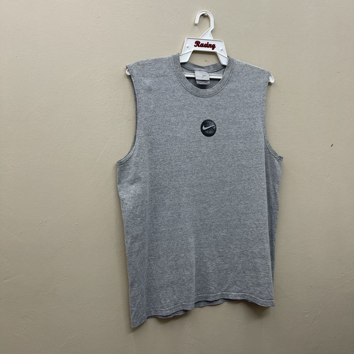 Vintage Vintage 90s Nike Basketball Middle Logo Nice! Size US M / EU 48-50 / 2 - 3 Thumbnail