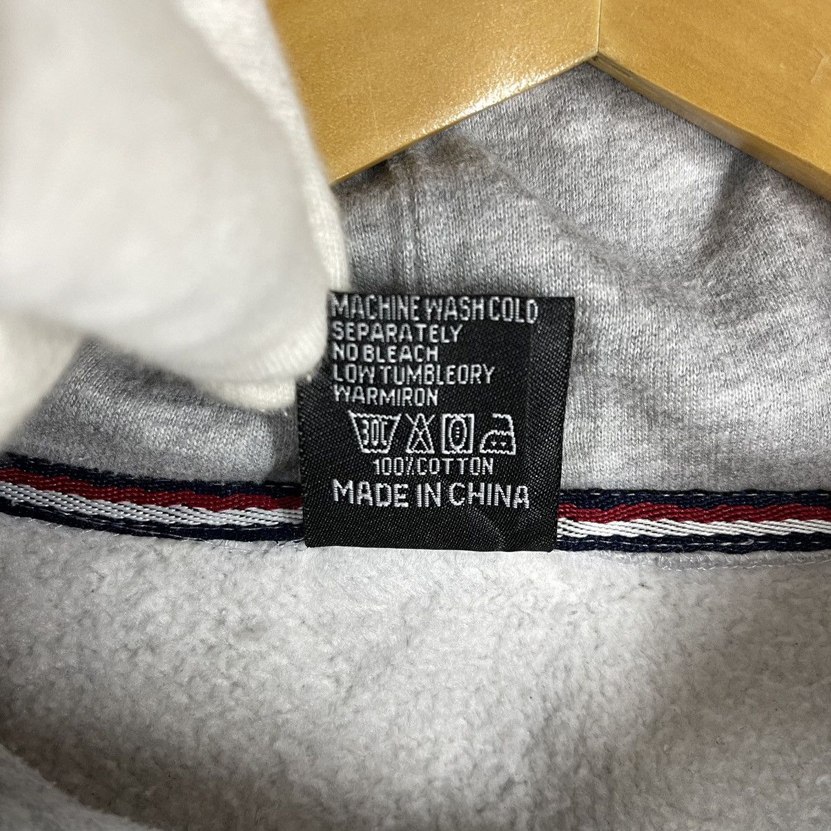 Vans VANS Hoodie Pullover #1125/AN Size US XL / EU 56 / 4 - 7 Thumbnail