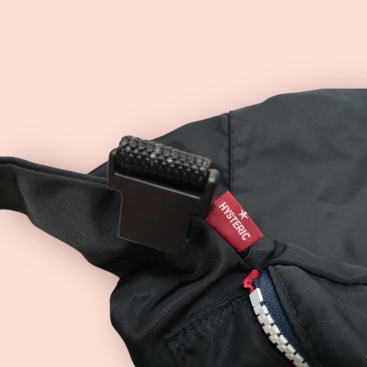 Hysteric Glamour × Japanese Brand HYSTERIC GLAMOUR CONVERTIBLE WAISTBAG / RUCKSACK Size ONE SIZE - 16 Thumbnail