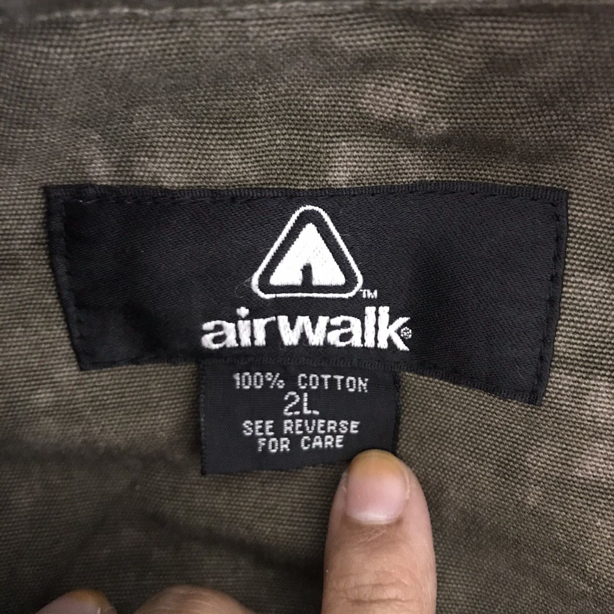 Airwalk AIRWALK ACID WASH Skateboard Japanese Brand Jacket Size US XL / EU 56 / 4 - 3 Thumbnail