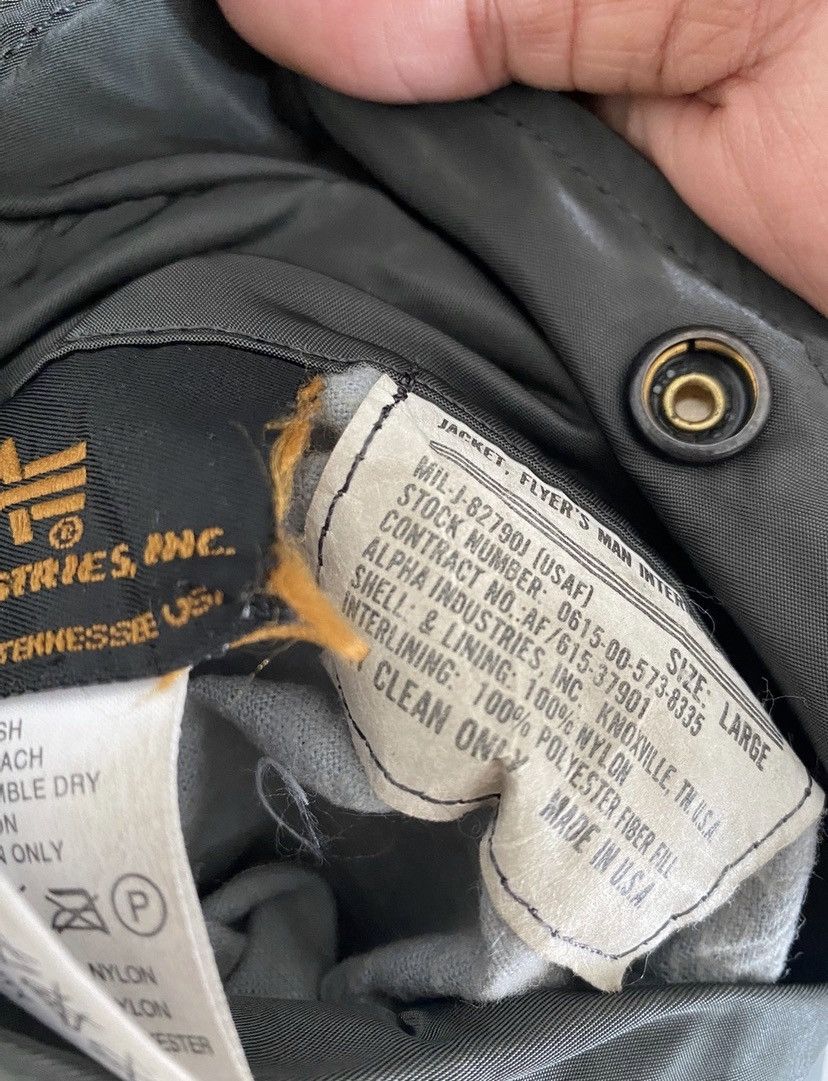 Avirex × Vintage Vintage Kenye West Alpha Industries inc. Flight Jacket USA Size US L / EU 52-54 / 3 - 8 Thumbnail