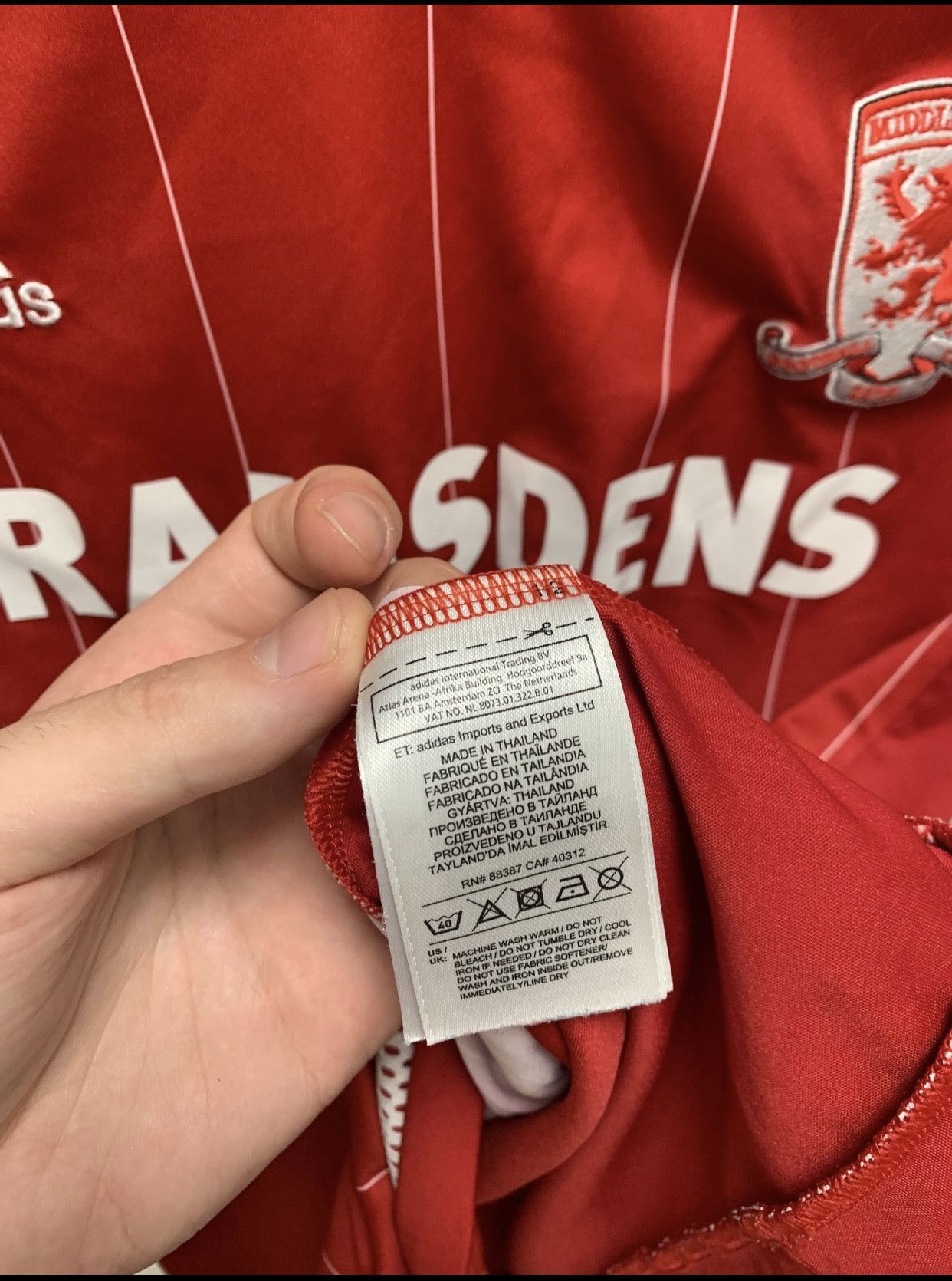 Adidas Adidas Middlesbrough soccer jersey L sz Red Size US L / EU 52-54 / 3 - 4 Thumbnail
