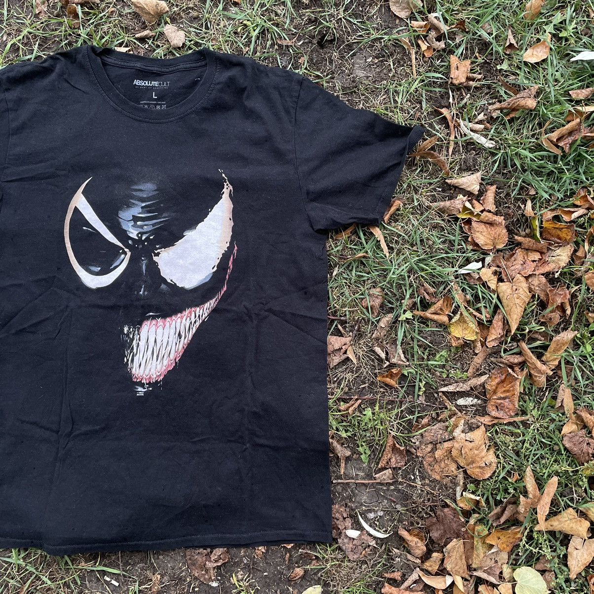 Vintage Vintage Y2K Venom Graphic Tee Black Goth Horror Streetwear M Size US M / EU 48-50 / 2 - 2 Thumbnail