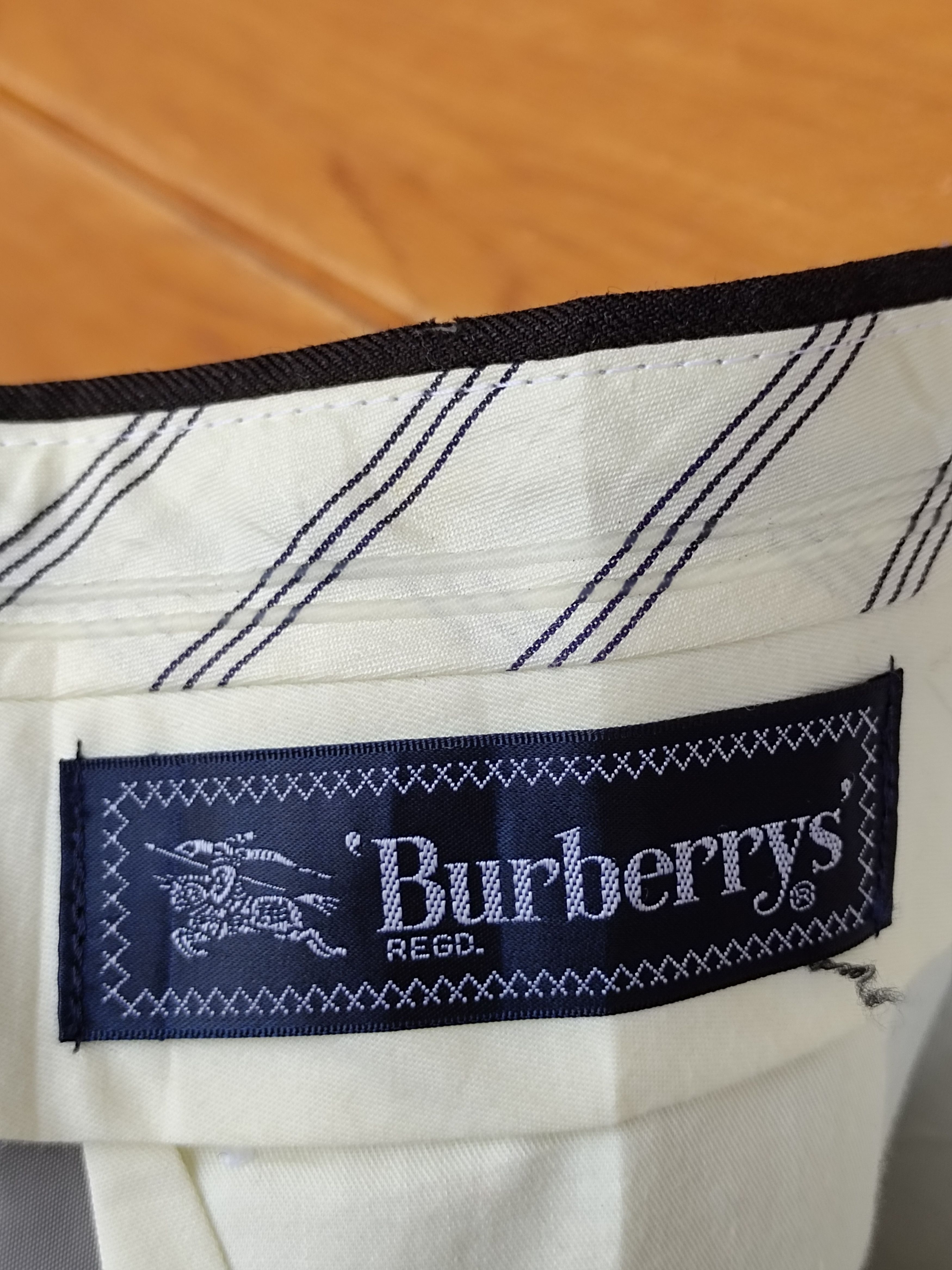 Burberry Vintage Classic BURBERRYS Wool Trouser Pants Size US 31 - 14 Thumbnail