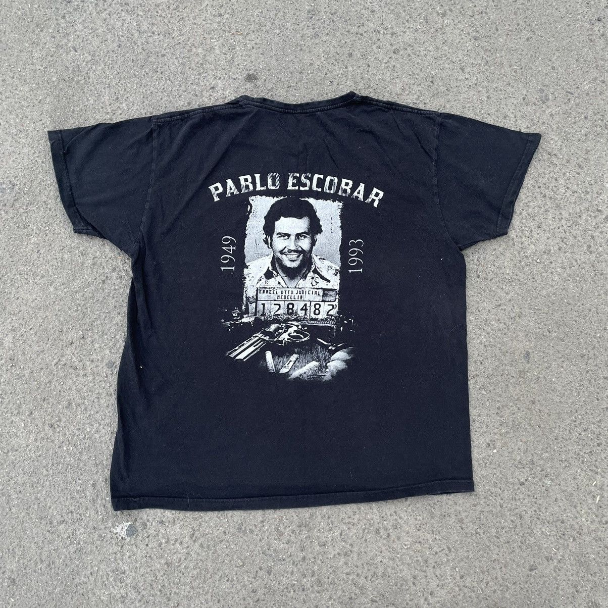 Vintage Vintage 90s Pablo Escobar Graphic Tee Streetwear Black M Size US M / EU 48-50 / 2 - 4 Thumbnail