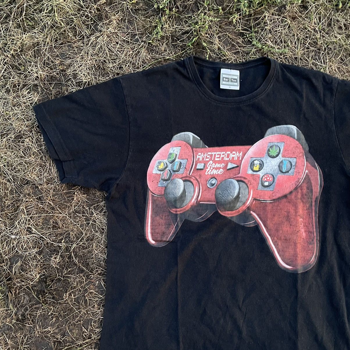 Vintage Vintage 90s Y2K Graphic Gaming Controller Tee Faded Black M Size US M / EU 48-50 / 2 - 3 Thumbnail