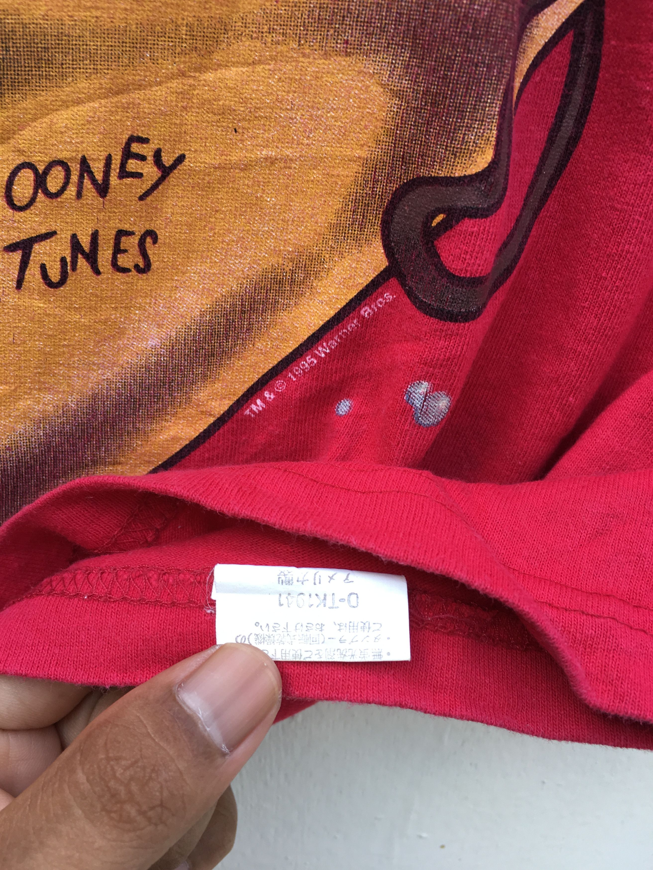 Cartoon Network Vintage 90's Tazmanian Devil Looney Tunes Tee Size US L / EU 52-54 / 3 - 9 Thumbnail