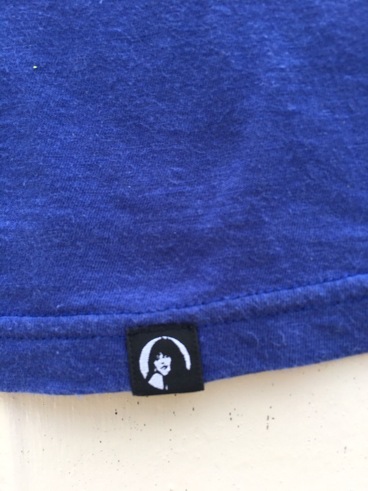 Hysteric Glamour Vintage Hysteric Glamour V Neck Tshirt Size US S / EU 44-46 / 1 - 12 Thumbnail