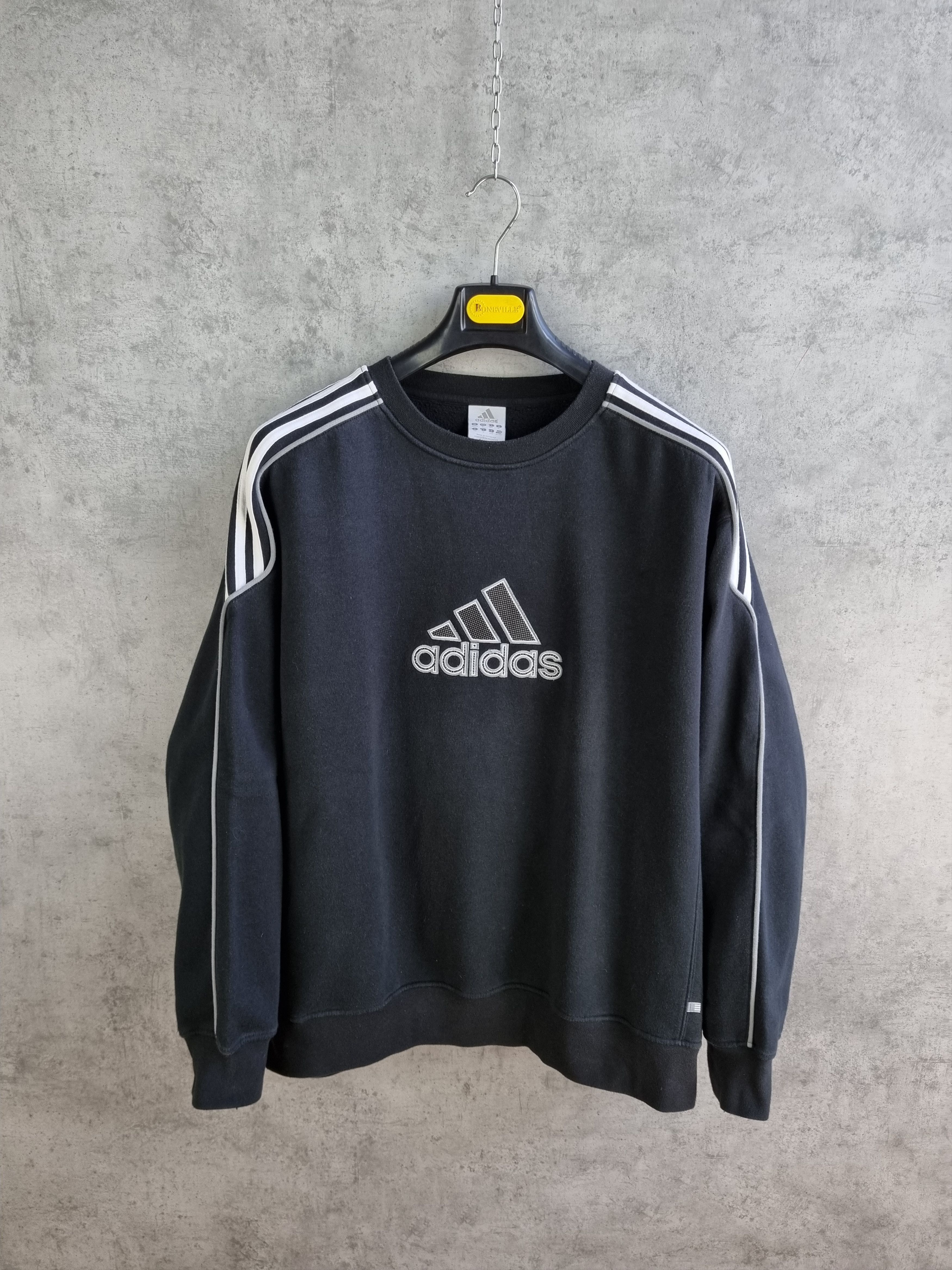 Adidas × Vintage Faded ADIDAS Spell Out Logo Vintage Sweatshirt Size US XL / EU 56 / 4 - 1 Thumbnail