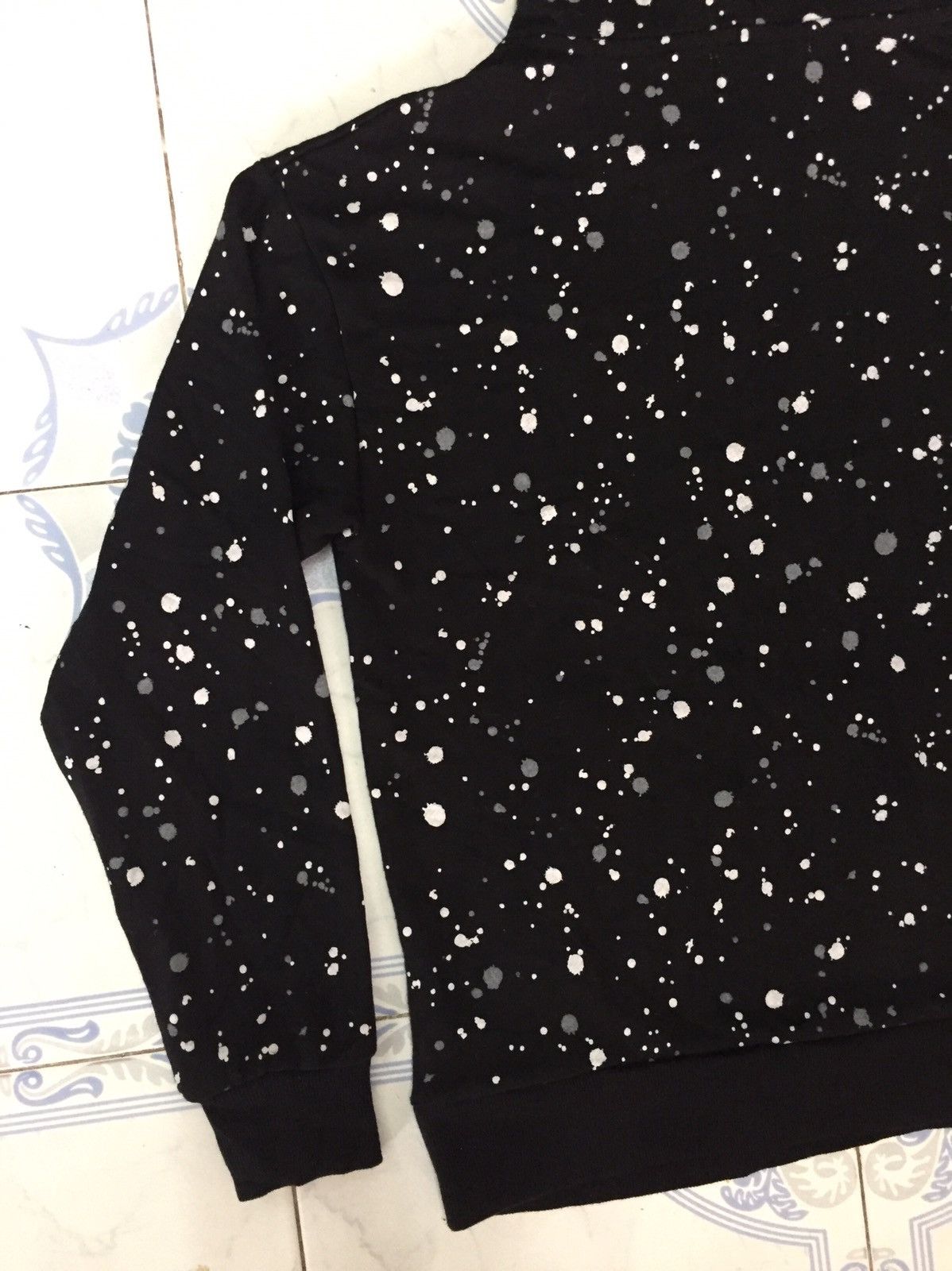 Japanese Brand Dispersion painted dot style sweater/sweatshirt hoodie Size US S / EU 44-46 / 1 - 7 Thumbnail