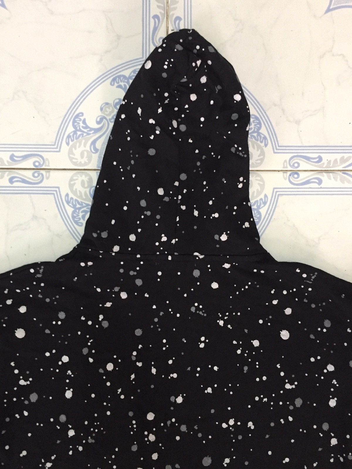 Japanese Brand Dispersion painted dot style sweater/sweatshirt hoodie Size US S / EU 44-46 / 1 - 10 Thumbnail