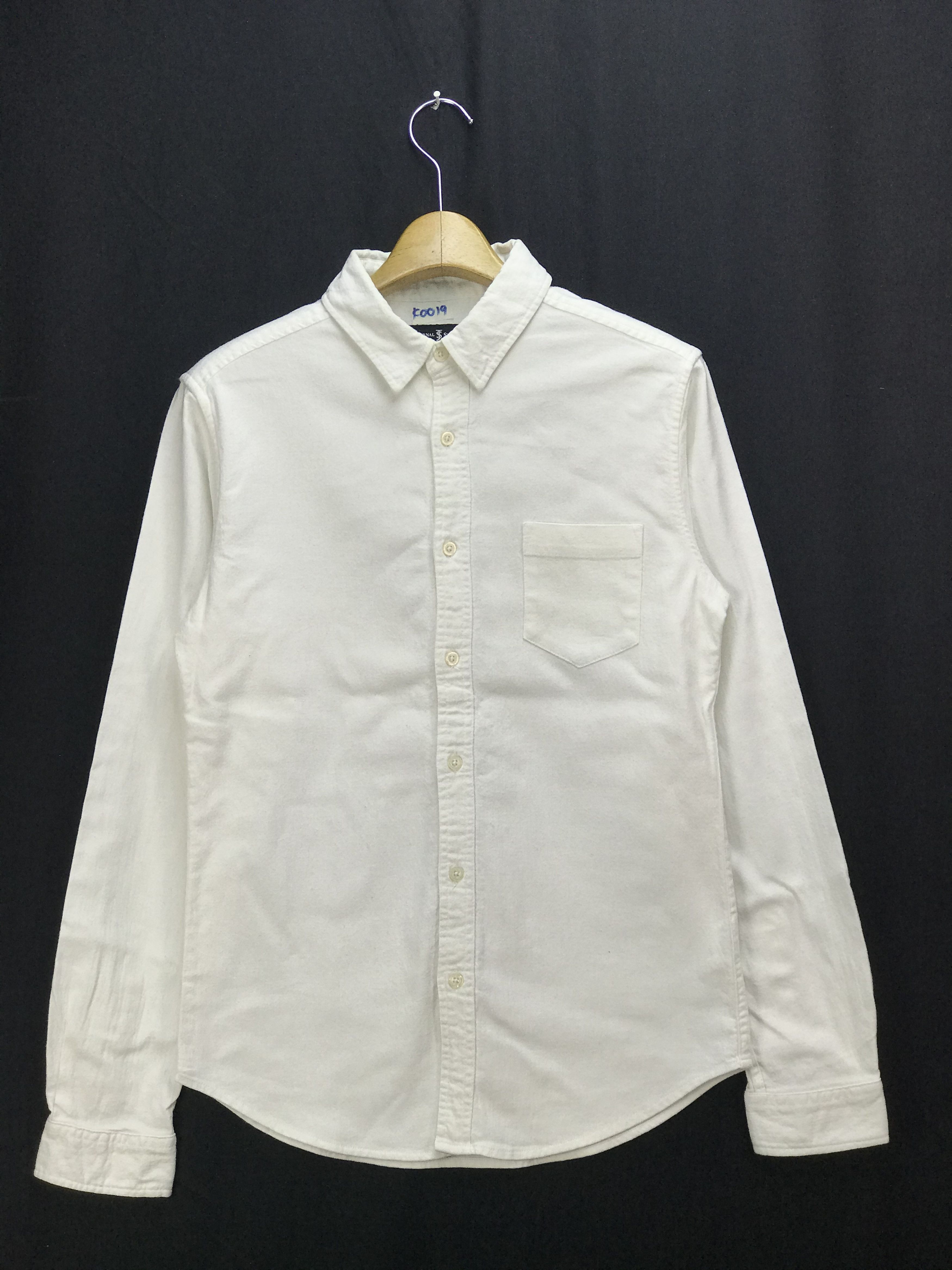 Journal Standard × NOMA t.d NOMA t.d X Journal Standard