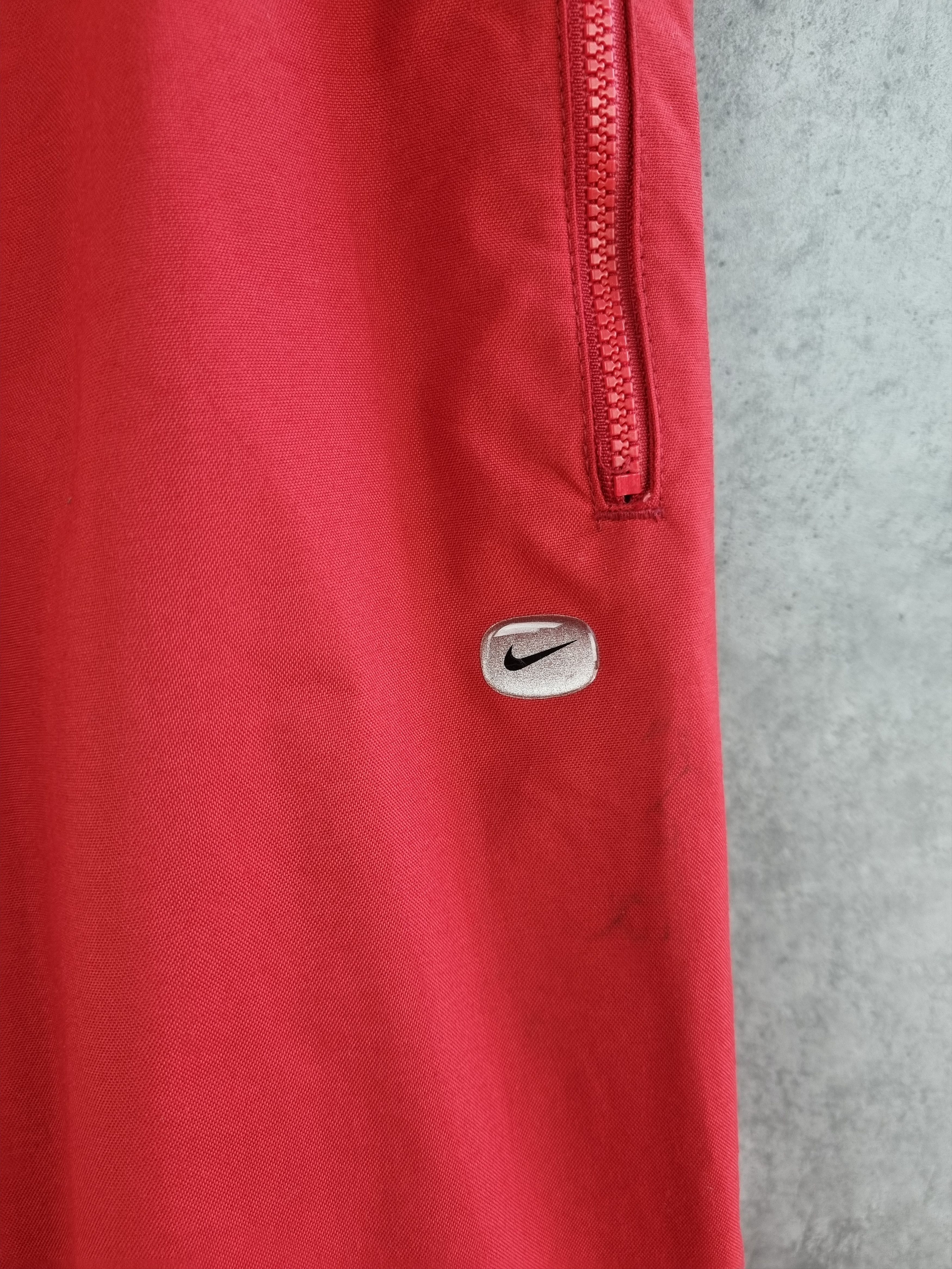 Nike × Vintage Rare Red NIKE nylon Pants Vinatge Size US 32 / EU 48 - 5 Thumbnail