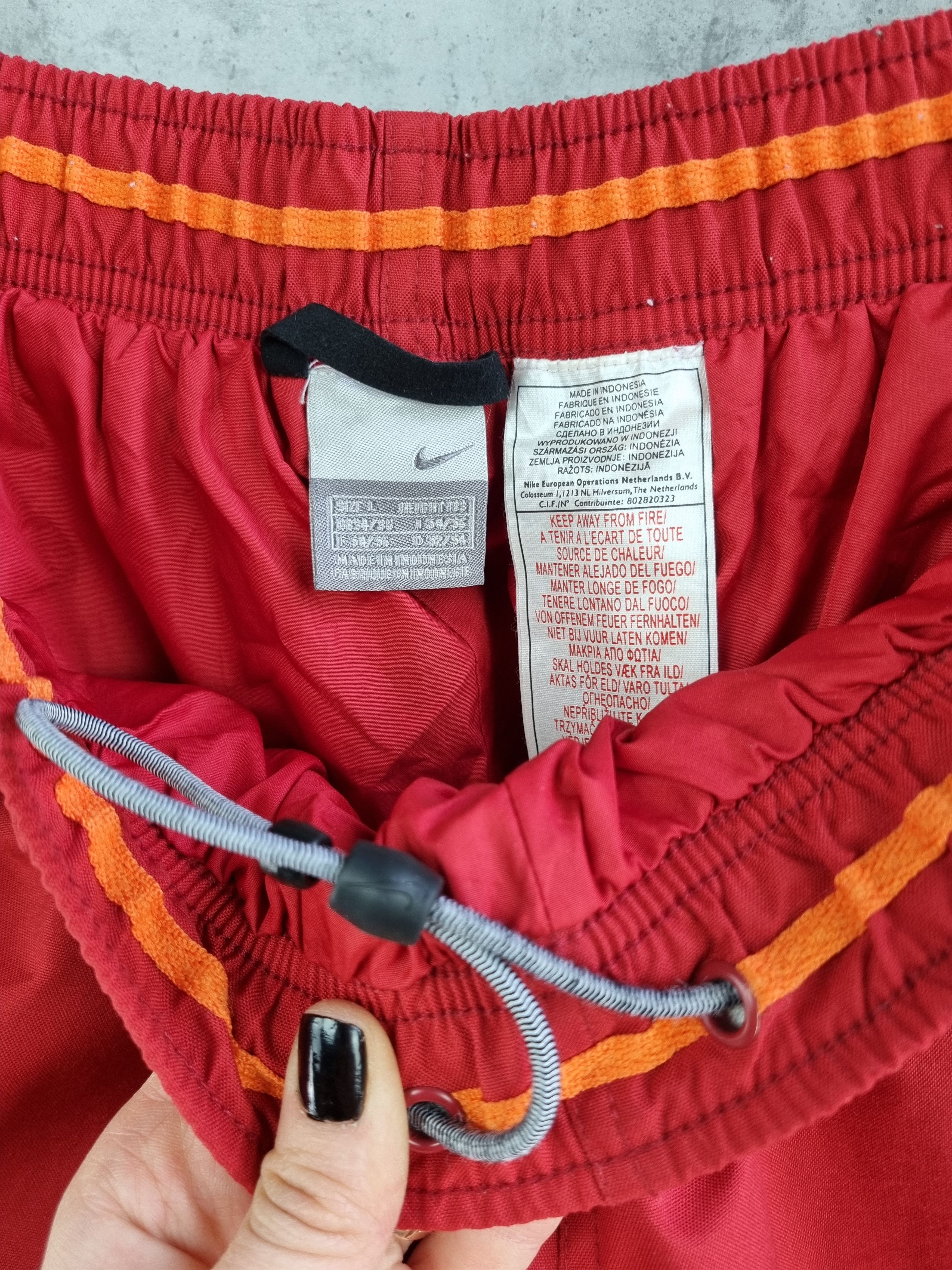 Nike × Vintage Rare Red NIKE nylon Pants Vinatge Size US 32 / EU 48 - 6 Thumbnail