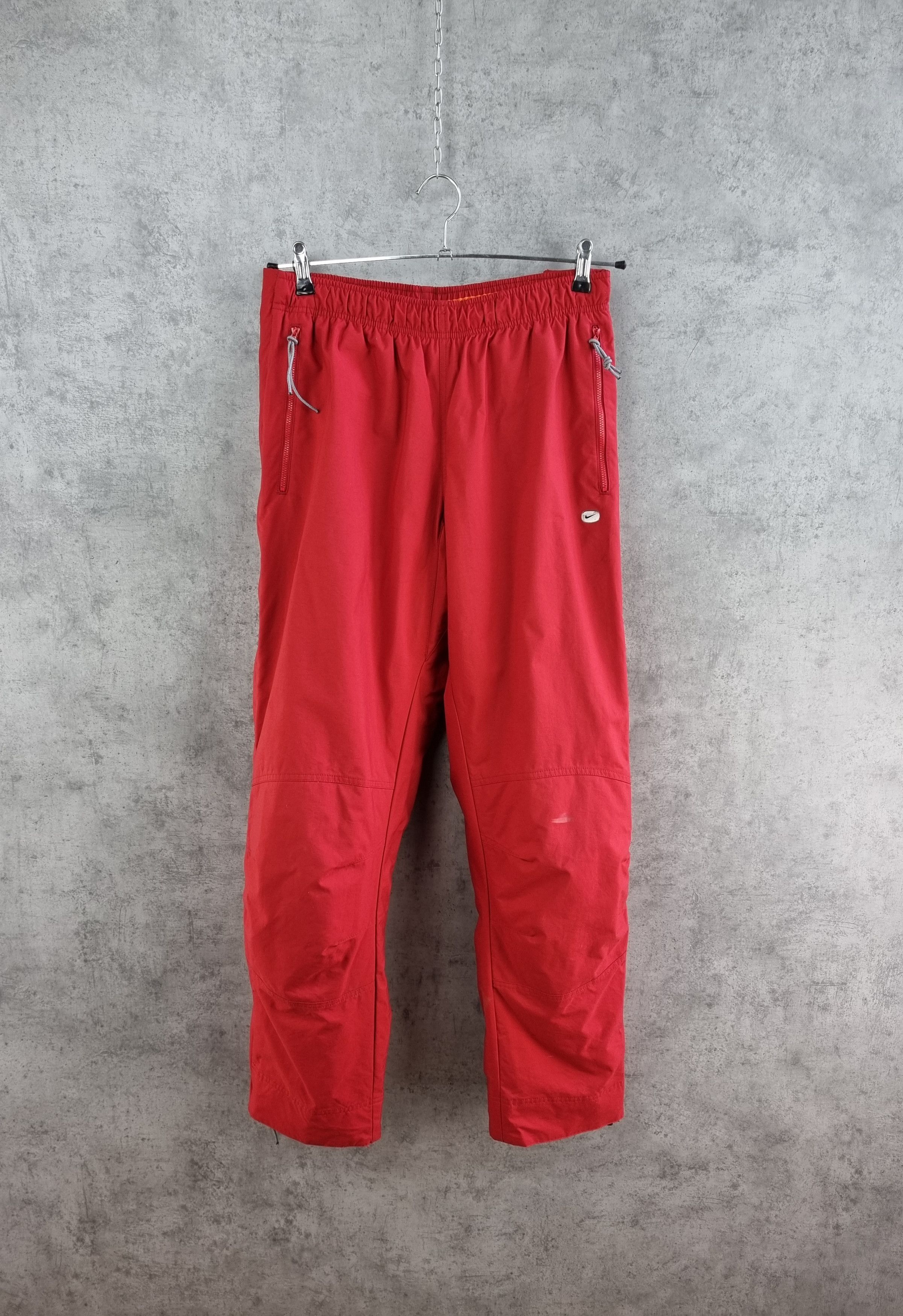 Nike × Vintage Rare Red NIKE nylon Pants Vinatge Size US 32 / EU 48 - 1 Thumbnail