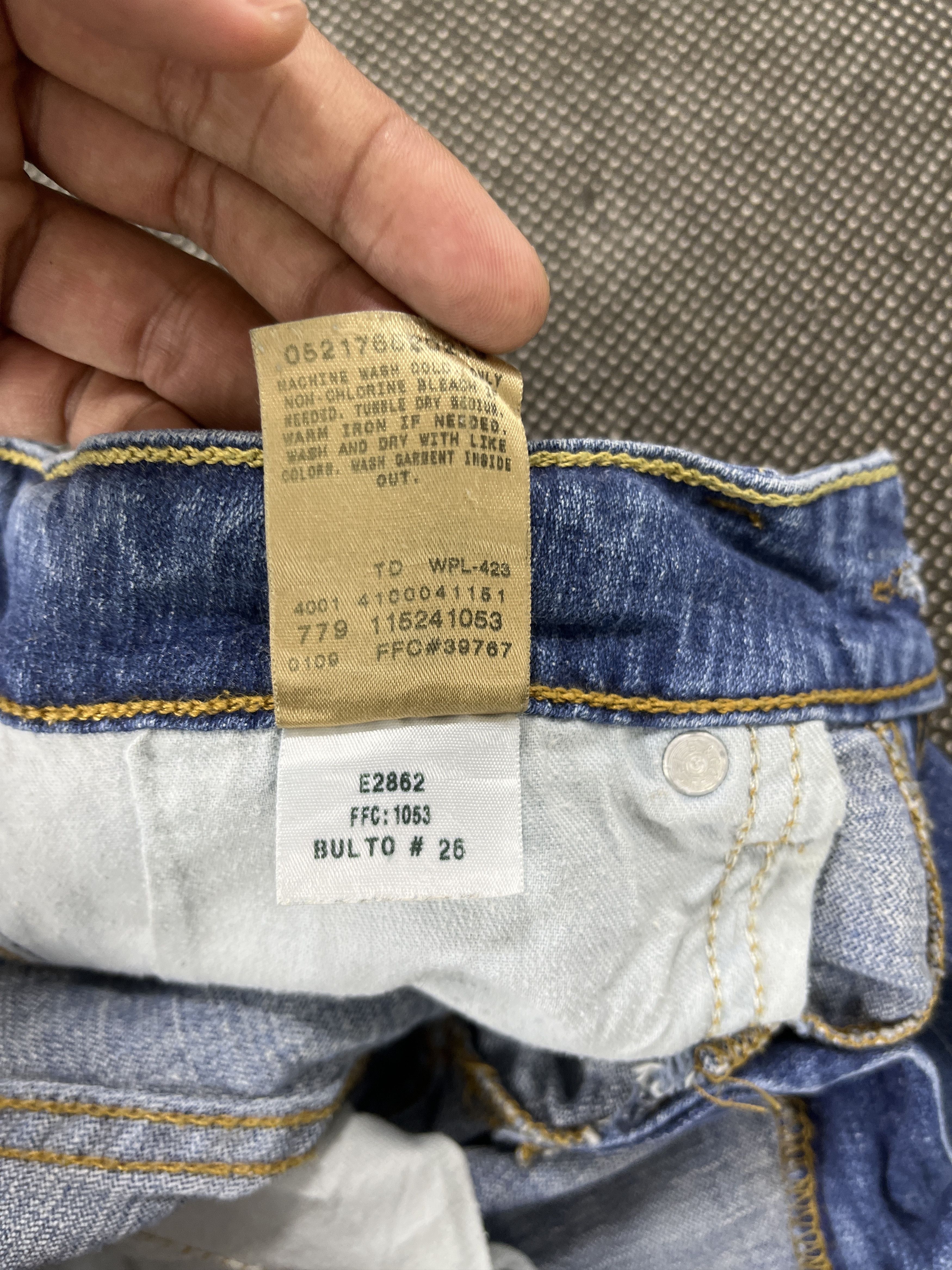 Levi's Vintage Levi's 524 Flare Jeans - JP004 Size 29" - 6 Thumbnail