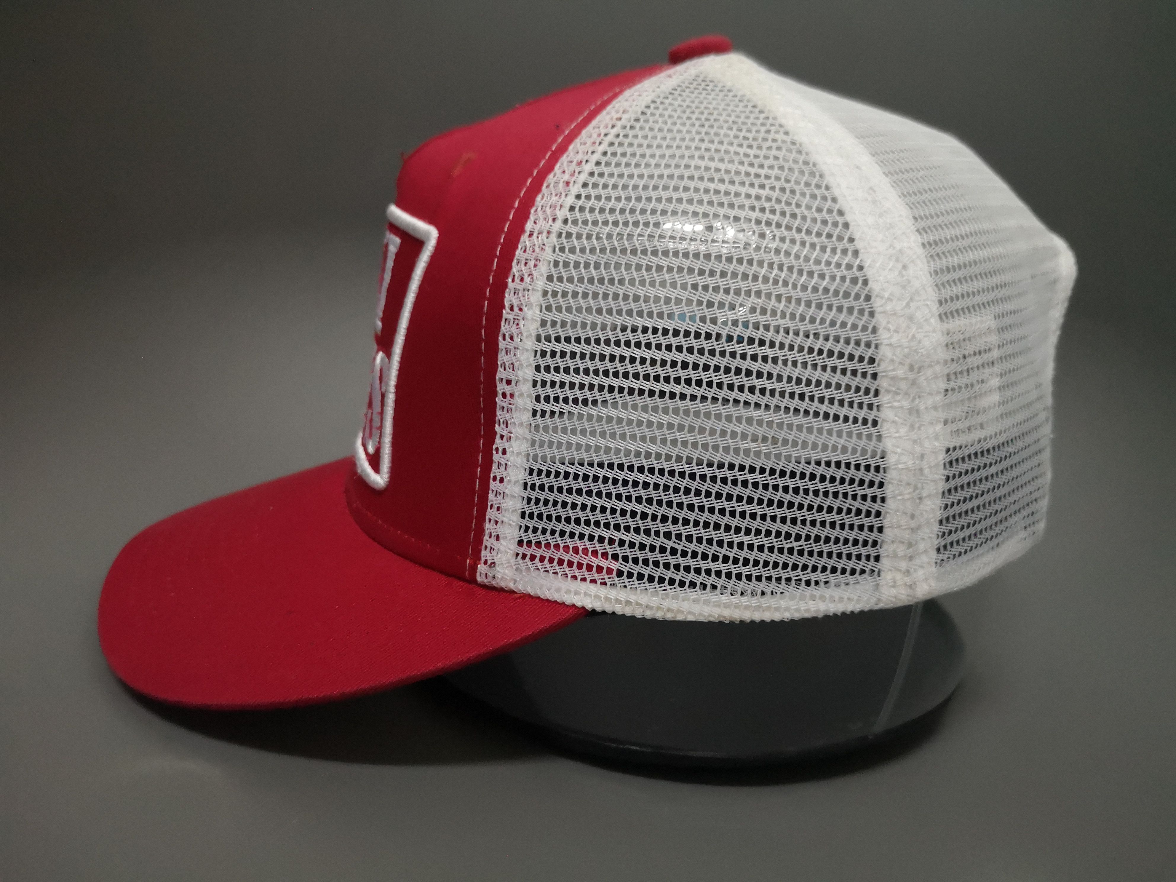 Tommy Hilfiger VINTAGE TOMMY SKI BOYS TRUCKER SNAPBACK CAP Size ONE SIZE - 18 Thumbnail