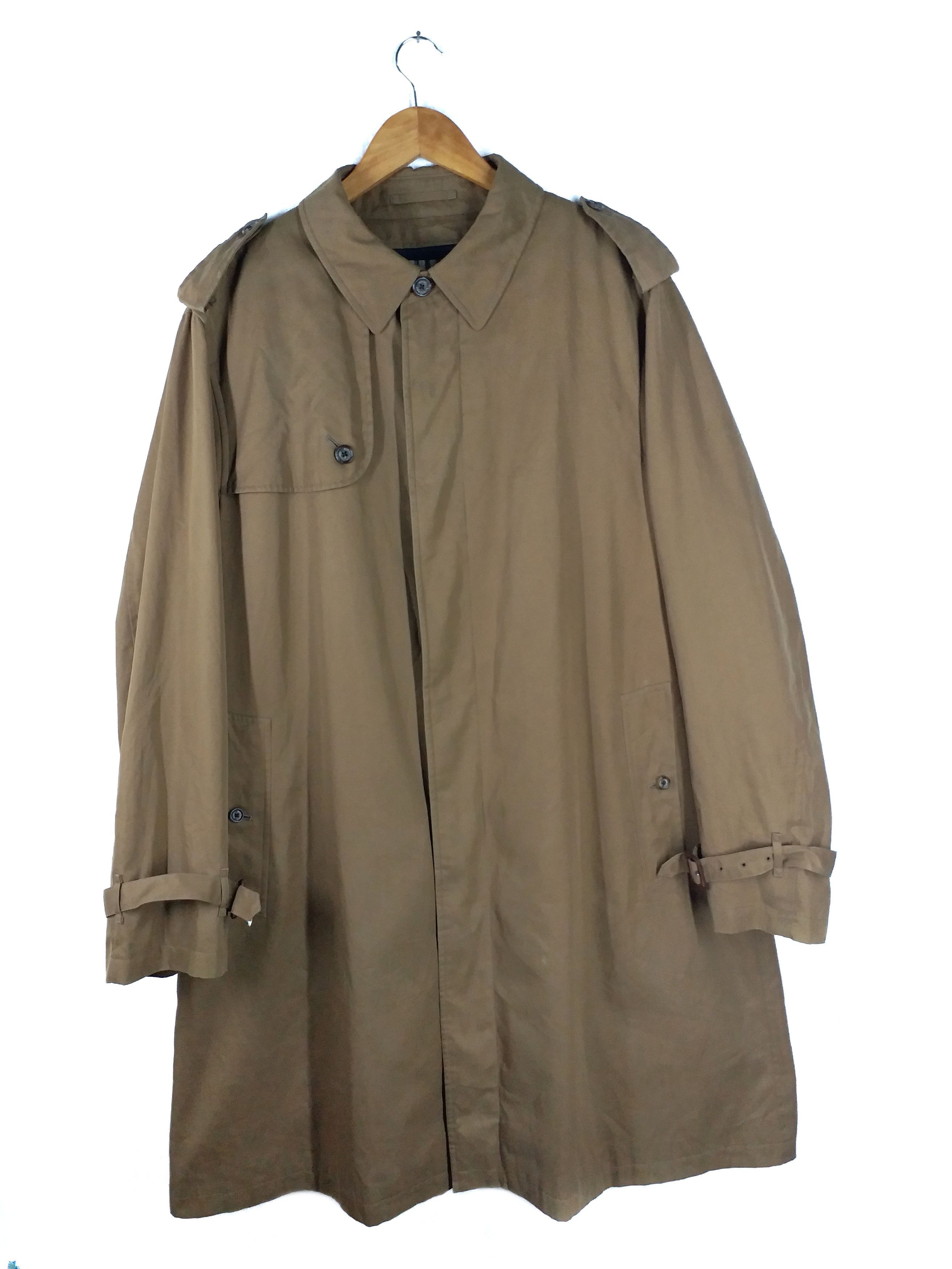 Burberry 💰CLEARANCE 💸 Trench Coat Burberry Classic London Size US L / EU 52-54 / 3 - 1 Thumbnail