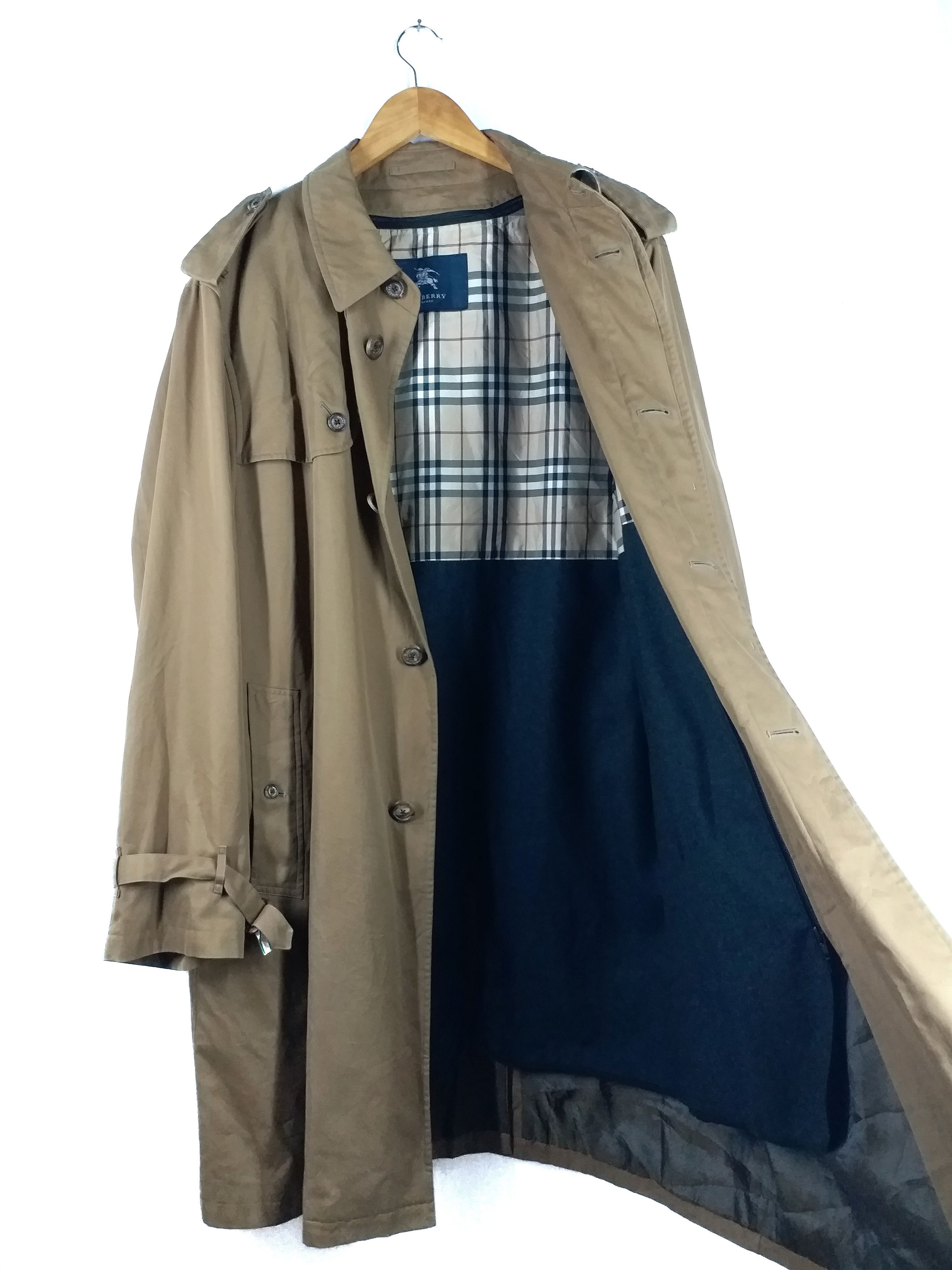 Burberry 💰CLEARANCE 💸 Trench Coat Burberry Classic London Size US L / EU 52-54 / 3 - 3 Thumbnail