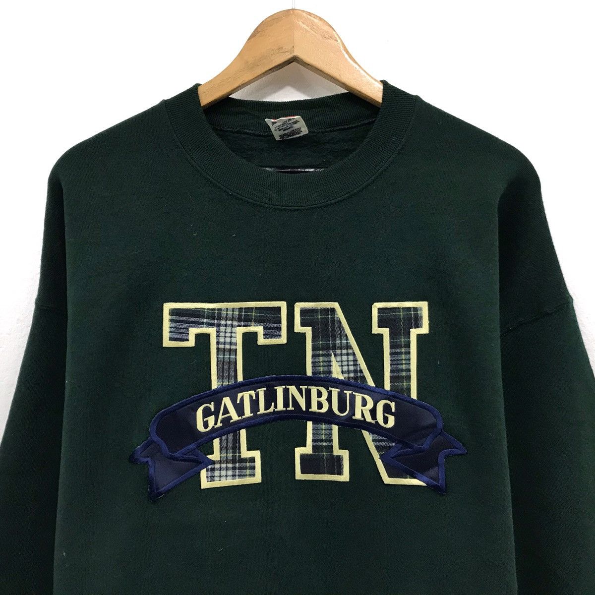 NCAA × Nutmeg Vintage Gatlinburg Sweatshirt Gatlinburg City In Tennessee Size US L / EU 52-54 / 3 - 2 Thumbnail