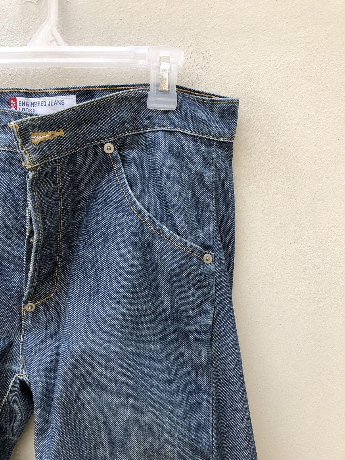Levi's 2000 Levi’s Engineered Jeans Buckle Back Loose Denim Pant Size US 30 / EU 46 - 7 Thumbnail
